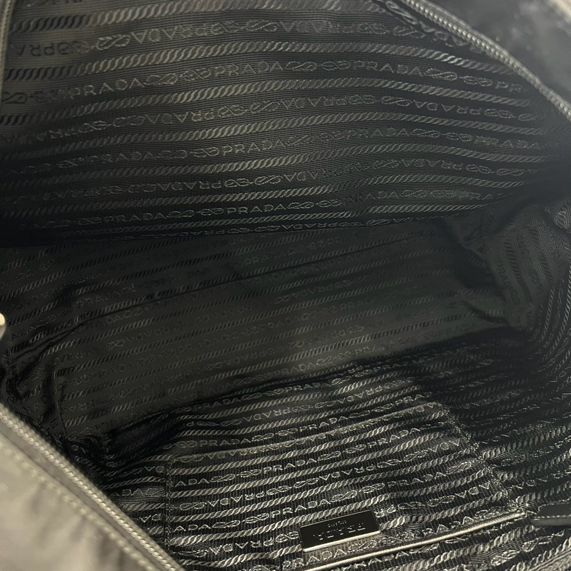 Prada Black Nylon Leather Shoulder Bag Tote Bag (Pre-Owned)