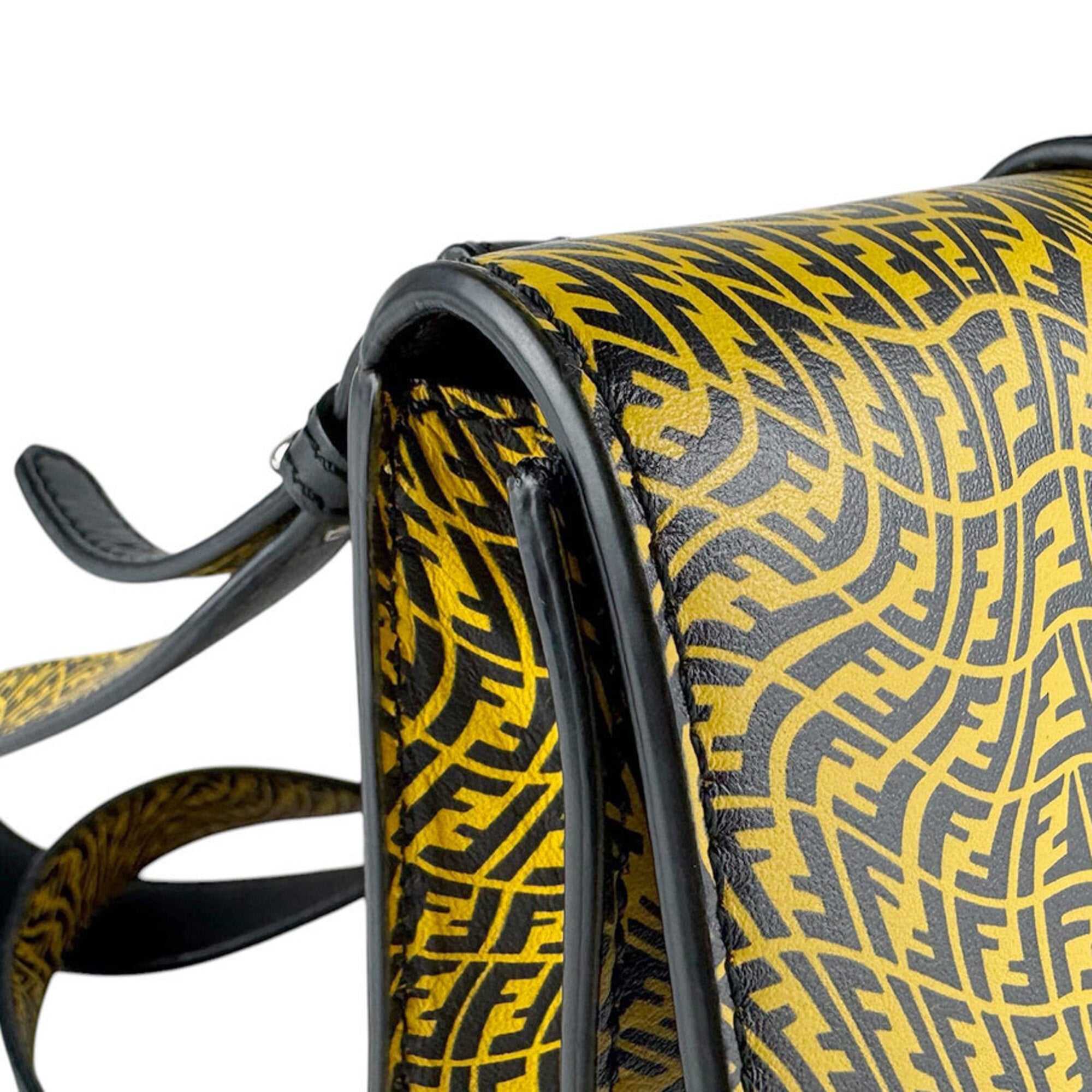 Fendi Black Yellow Leather Shoulder Bag (Pre-Owned)