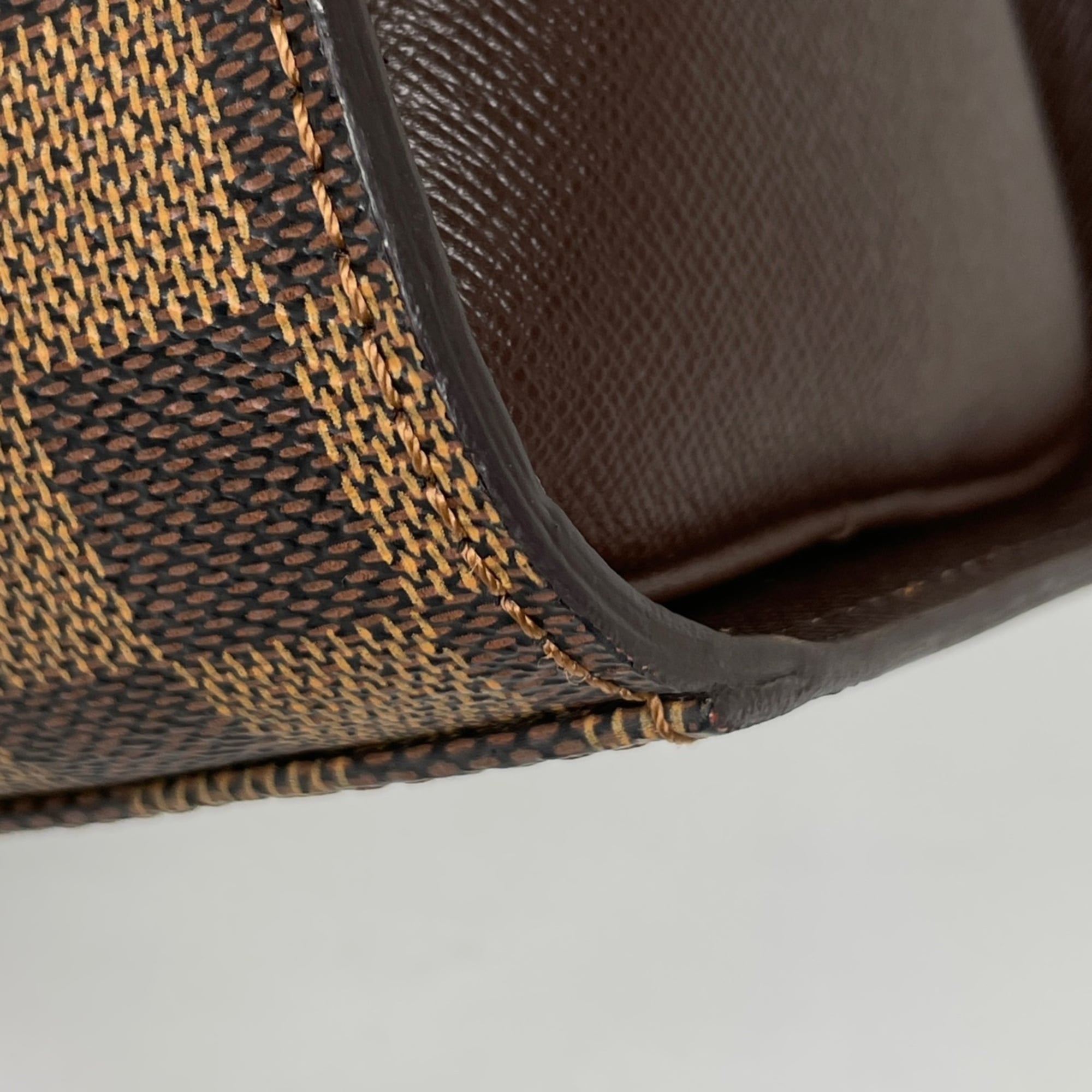 Louis Vuitton Brown Damier Canvas Damier Canvas Handbag (Pre-Owned)