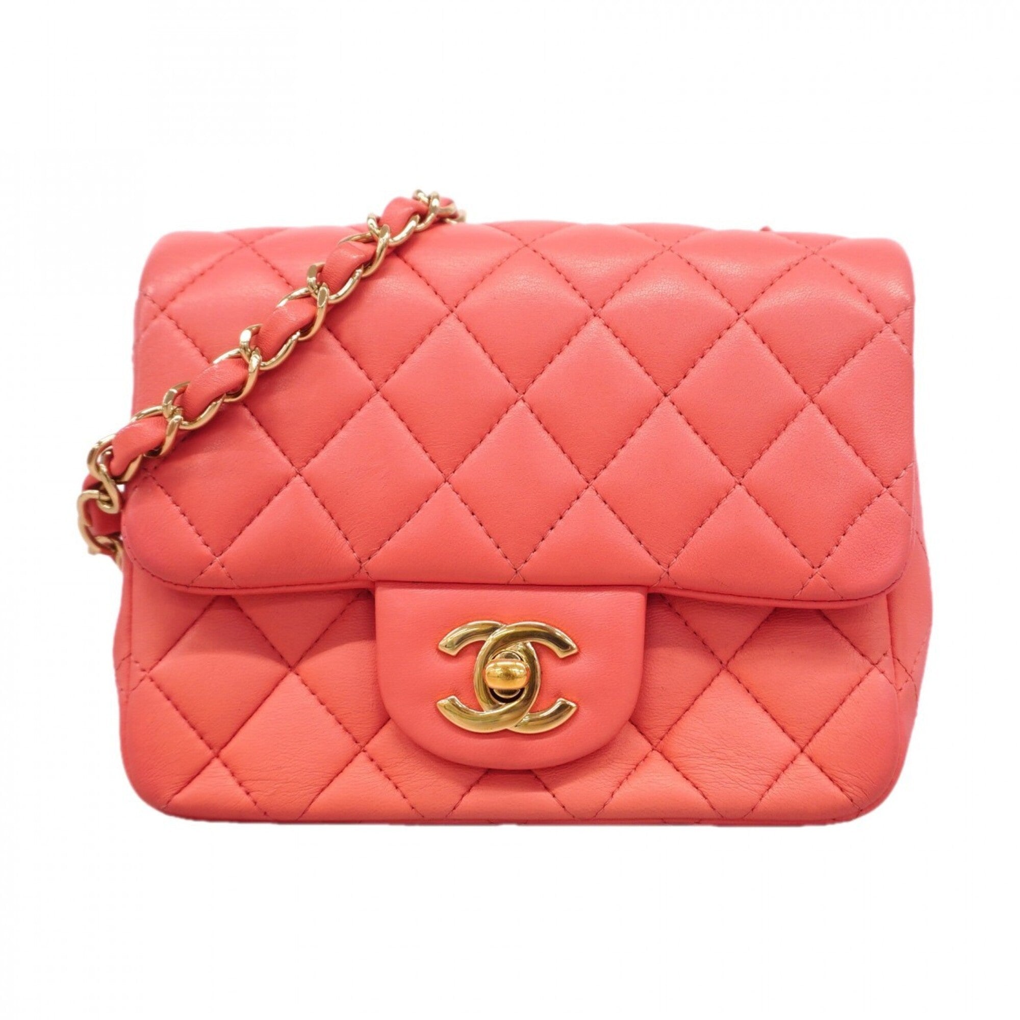 Chanel Pink Leather Shoulder Bag (Pre-Owned)