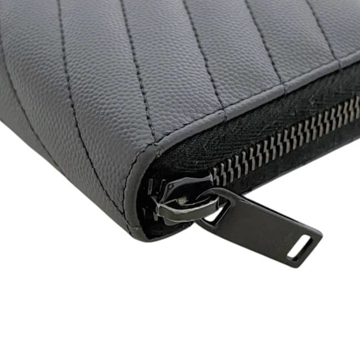 Saint Laurent Black Leather Long Wallet (Bi-Fold) (Pre-Owned)
