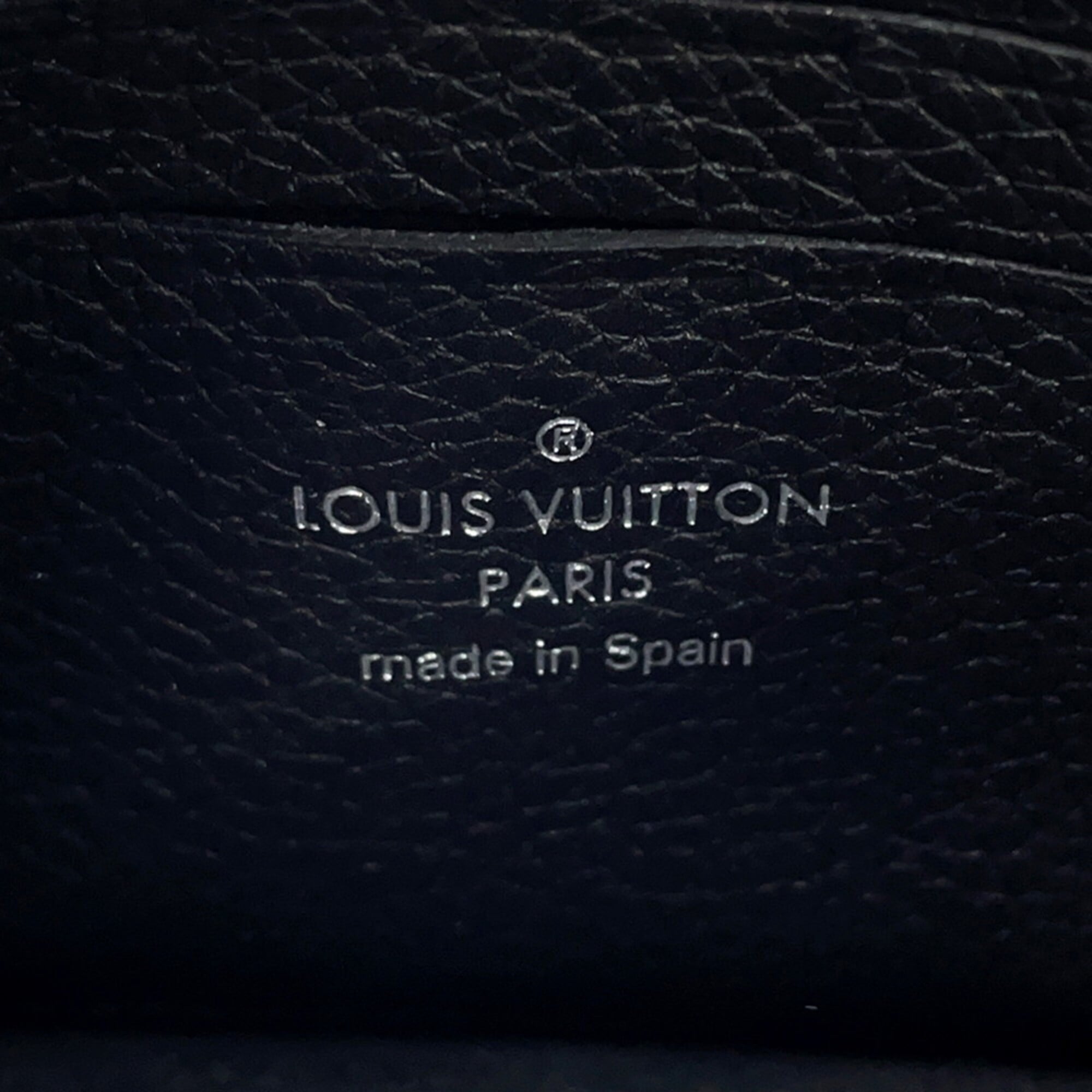 Louis Vuitton Black Noir Handbag Shoulder Bag (Pre-Owned)