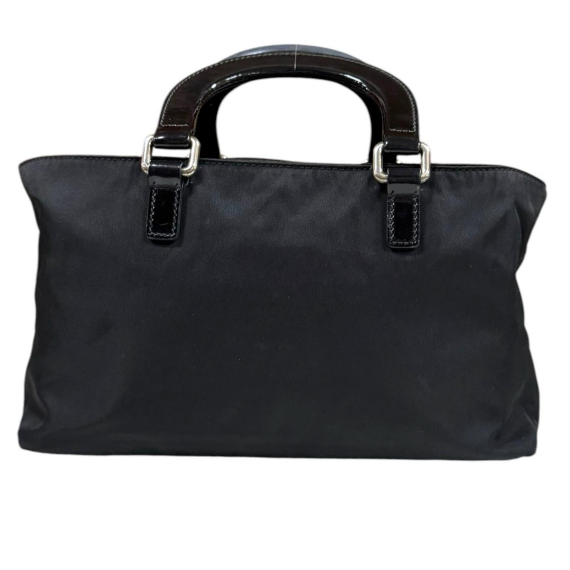 Prada Black Nylon Shoulder Bag (Pre-Owned)