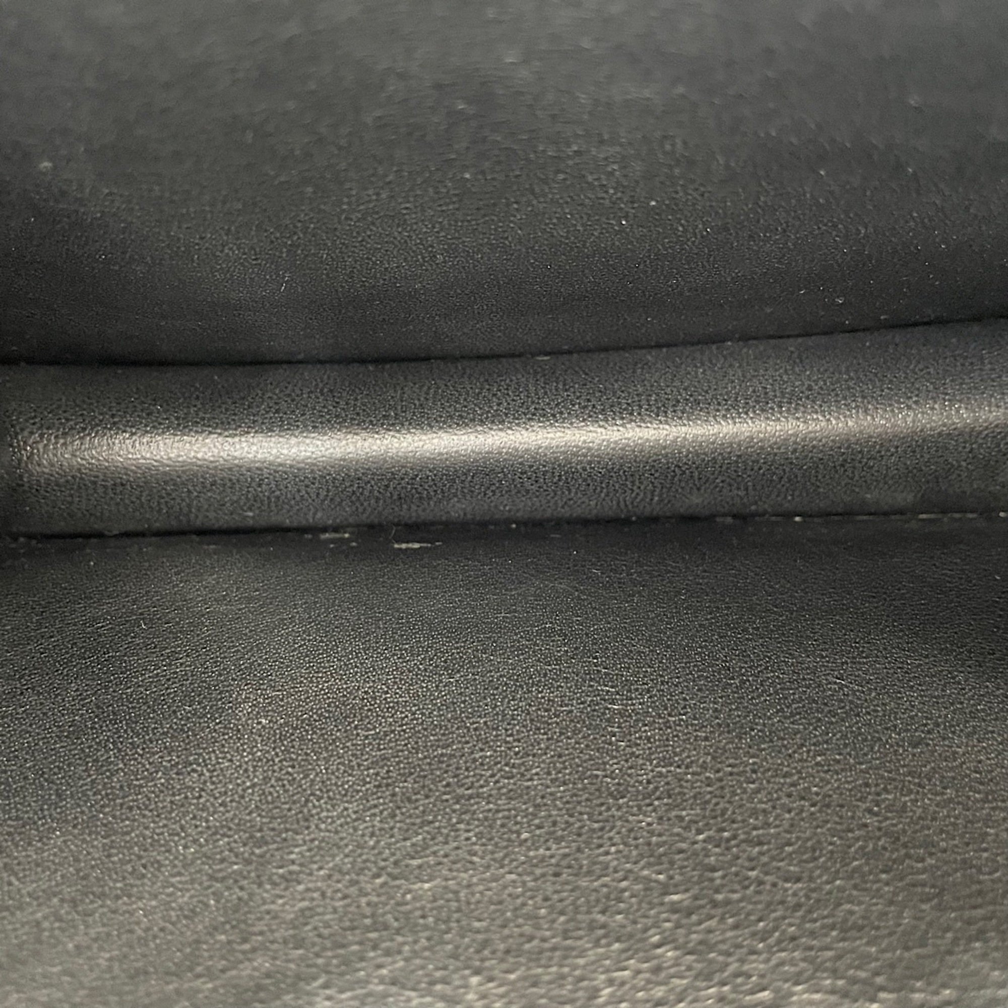 Celine Black Shoulder Bag (Pre-Owned)