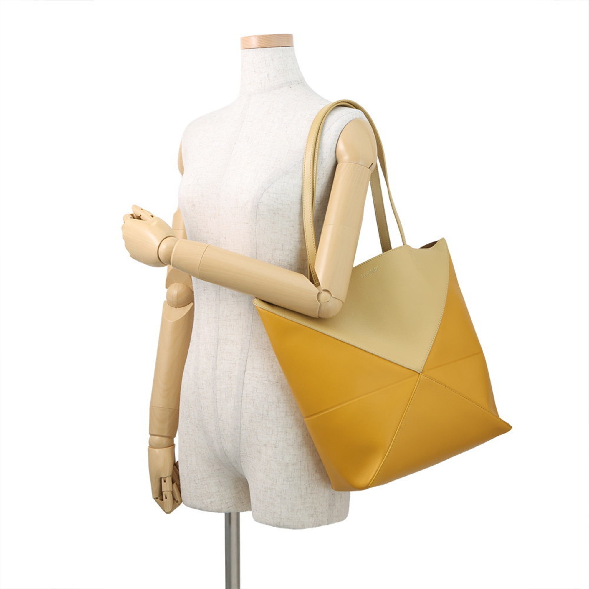 Loewe Leather Handbag Tote Bag (Pre-Owned)