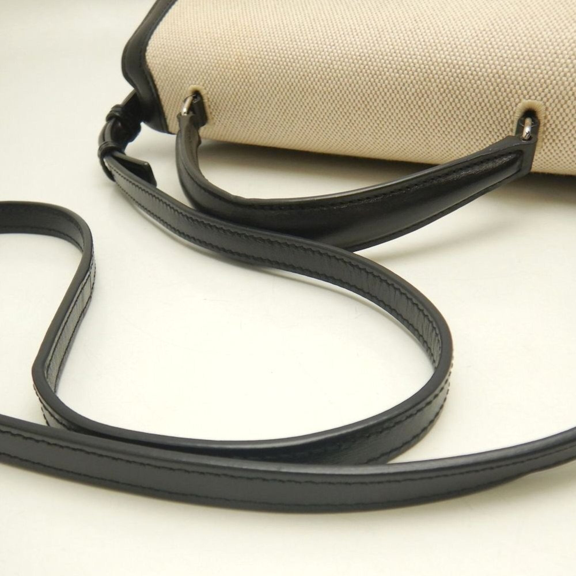 Saint Laurent Beige Black Canvas Leather Handbag (Pre-Owned)