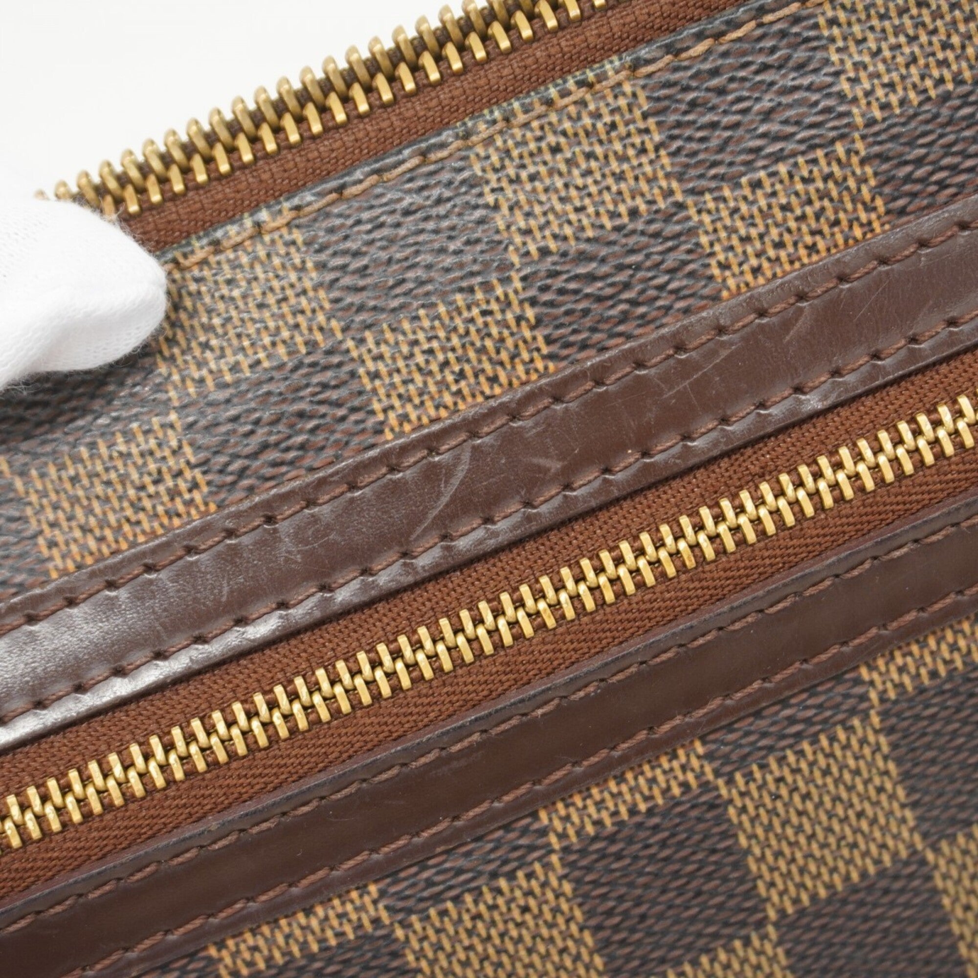 Louis Vuitton Ebene Shoulder Bag (Pre-Owned)