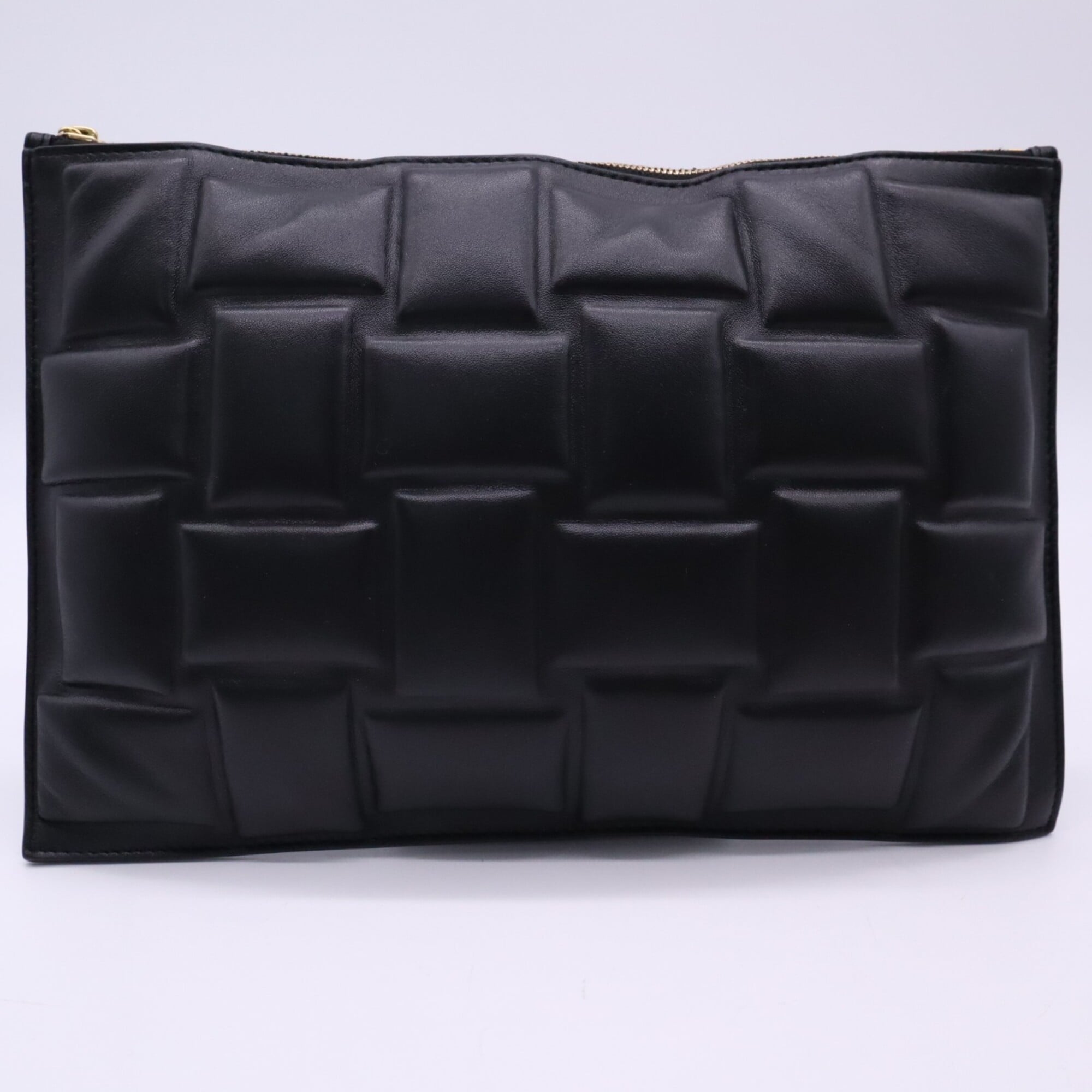 Bottega Veneta Black Leather Clutch Bag (Pre-Owned)
