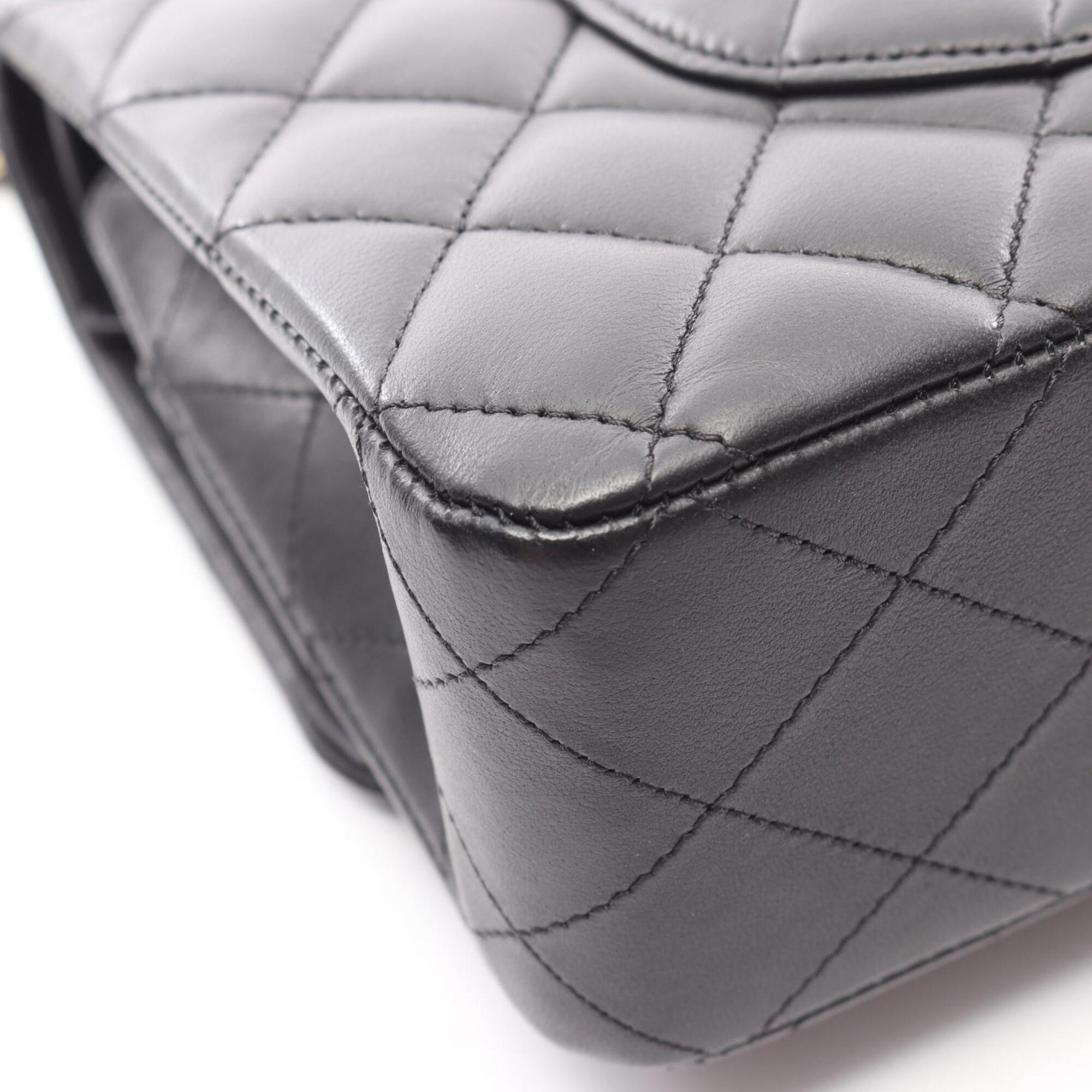 Chanel Black Leather Handbag Shoulder Bag (Pre-Owned)