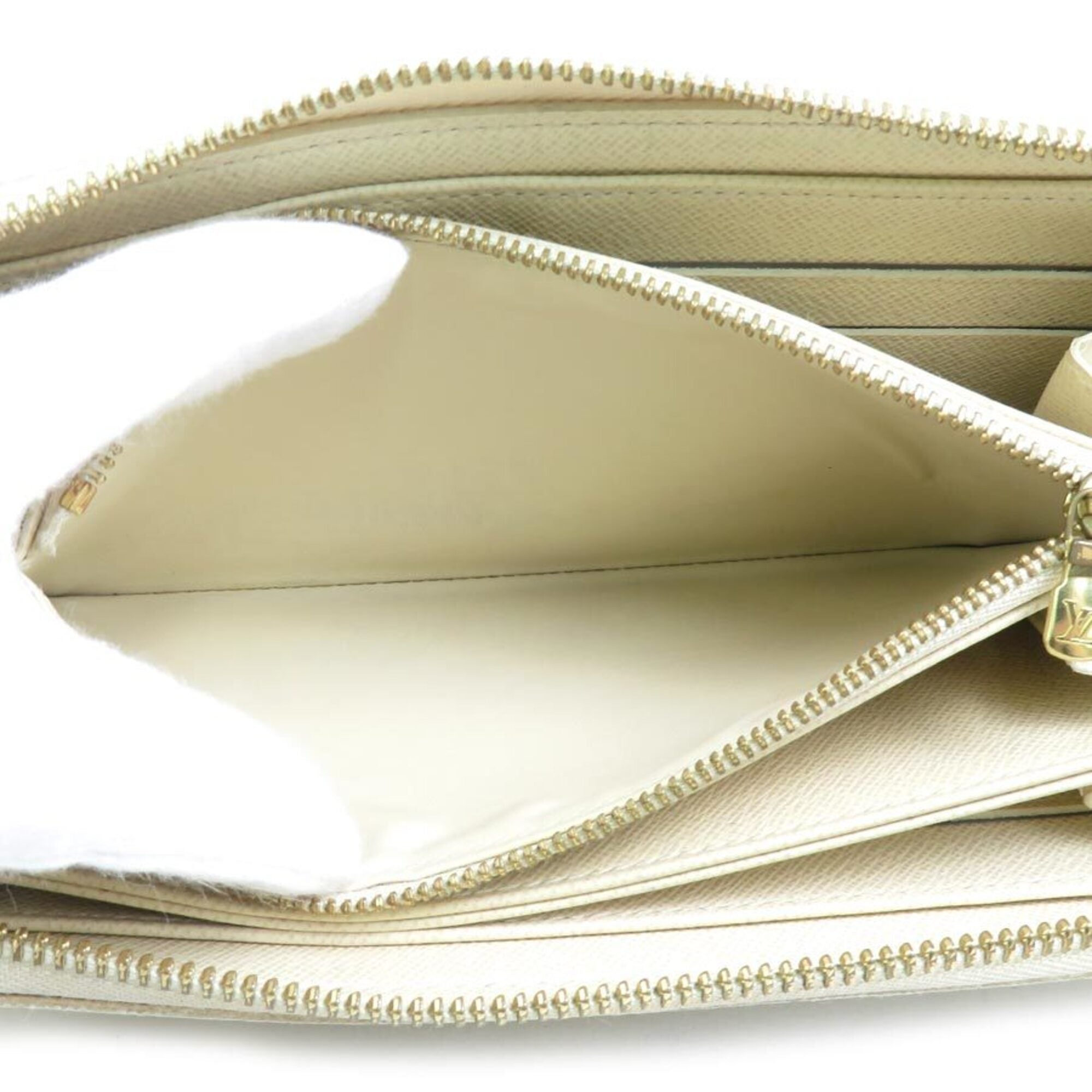 Louis Vuitton Damier Azur Ivory Damier Azur Long Wallet (Bi-Fold) (Pre-Owned)