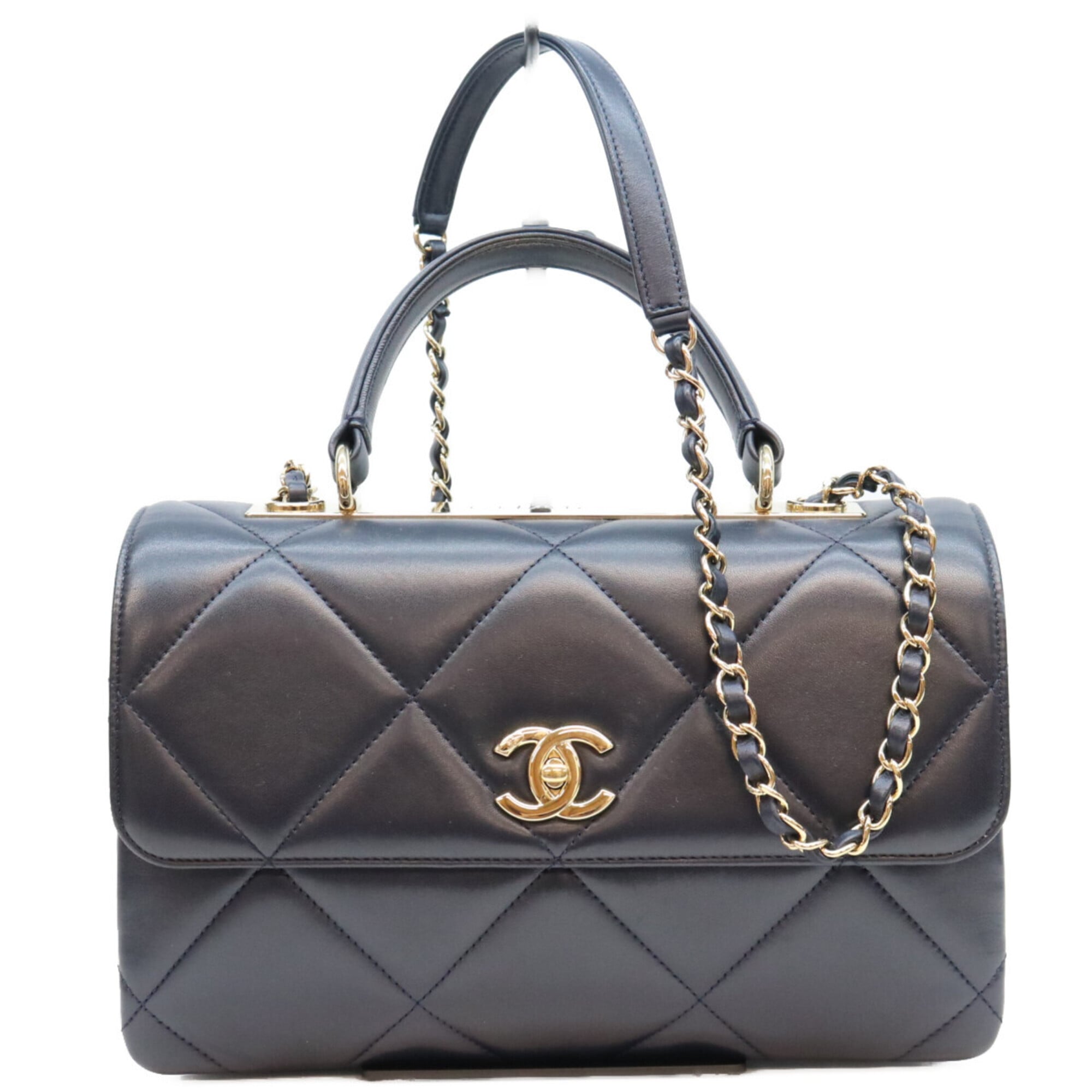 Chanel Black Leather Shoulder Bag (Pre-Owned)