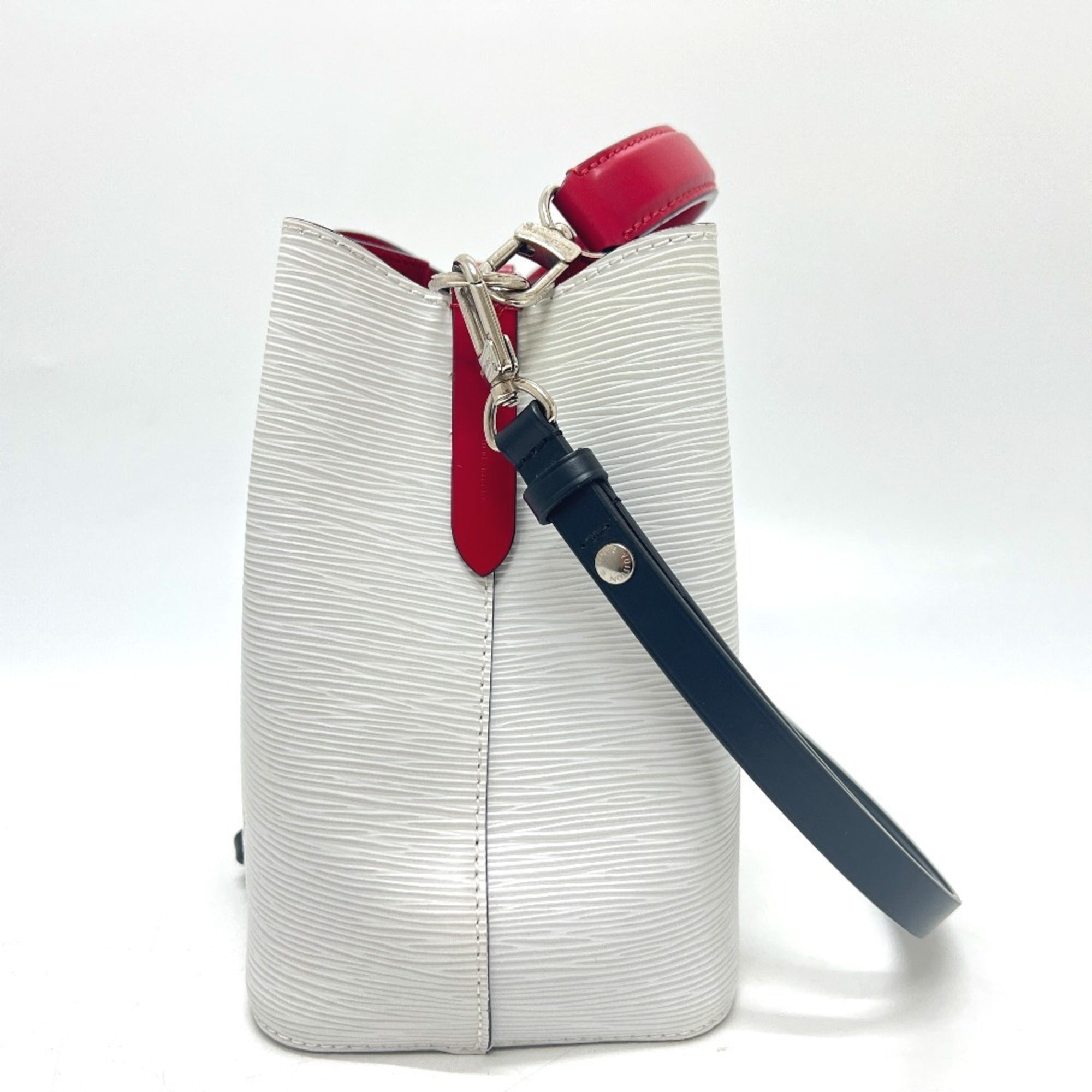 Louis Vuitton Black Red Color Tricolor White Epi Leather Shoulder Bag (Pre-Owned)
