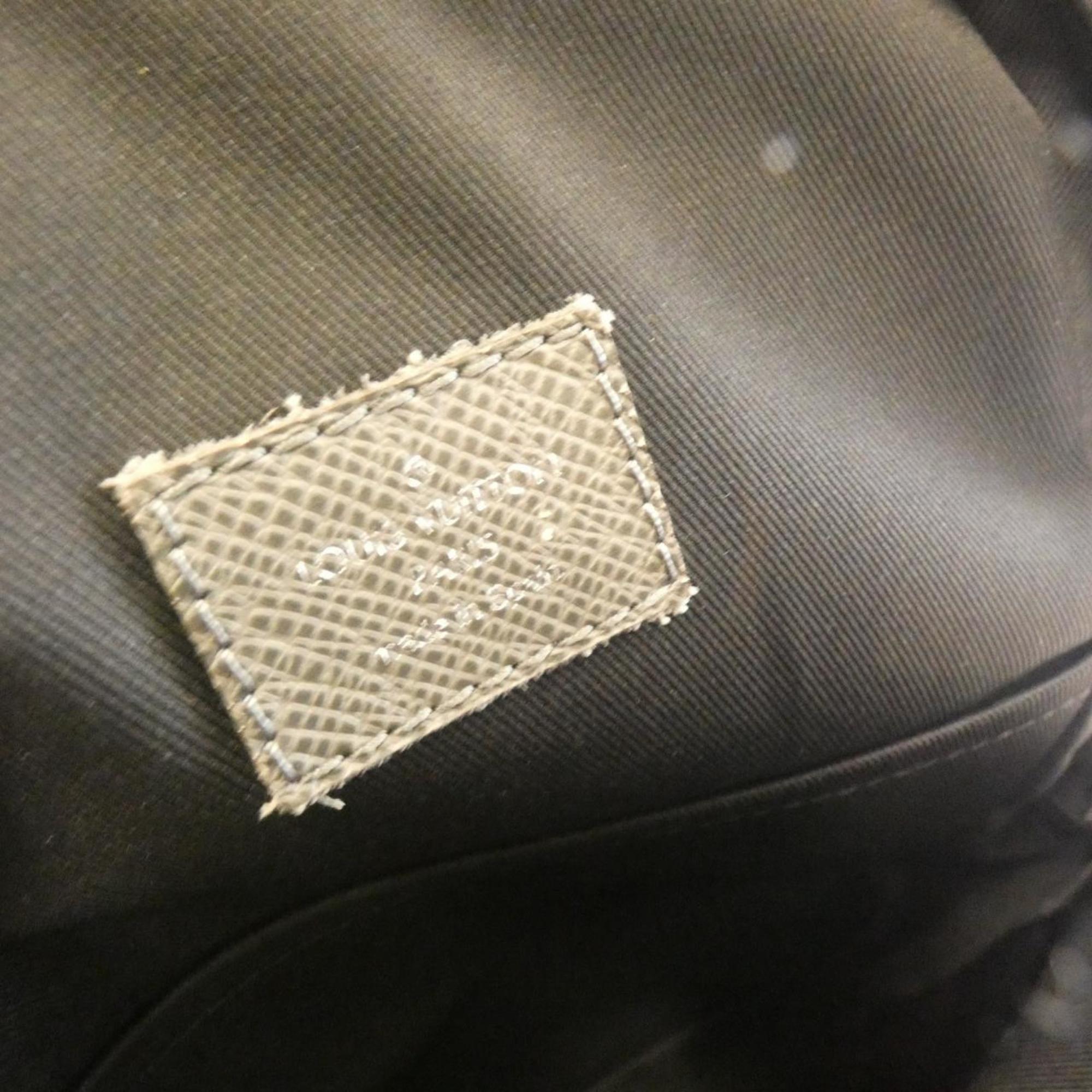 Louis Vuitton Gris Leather Shoulder Bag (Pre-Owned)