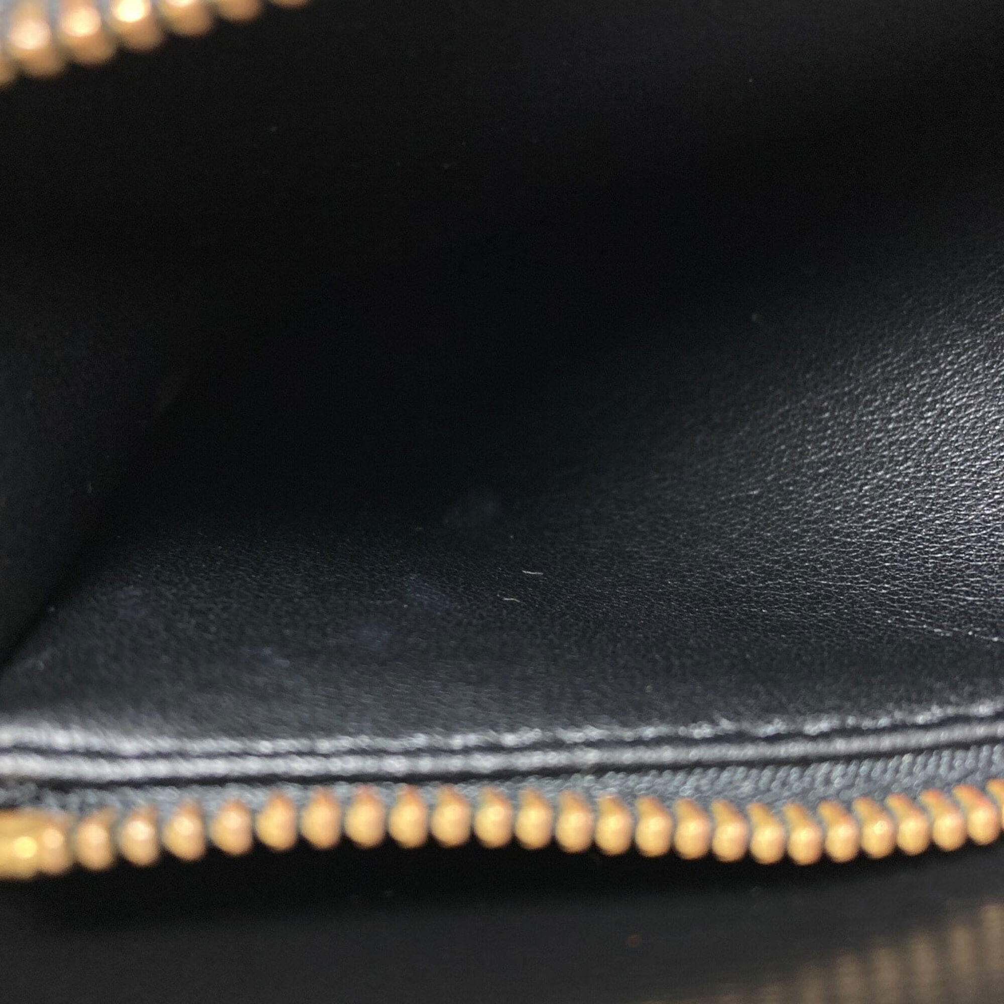 Louis Vuitton Noir Epi Leather Tote Bag (Pre-Owned)