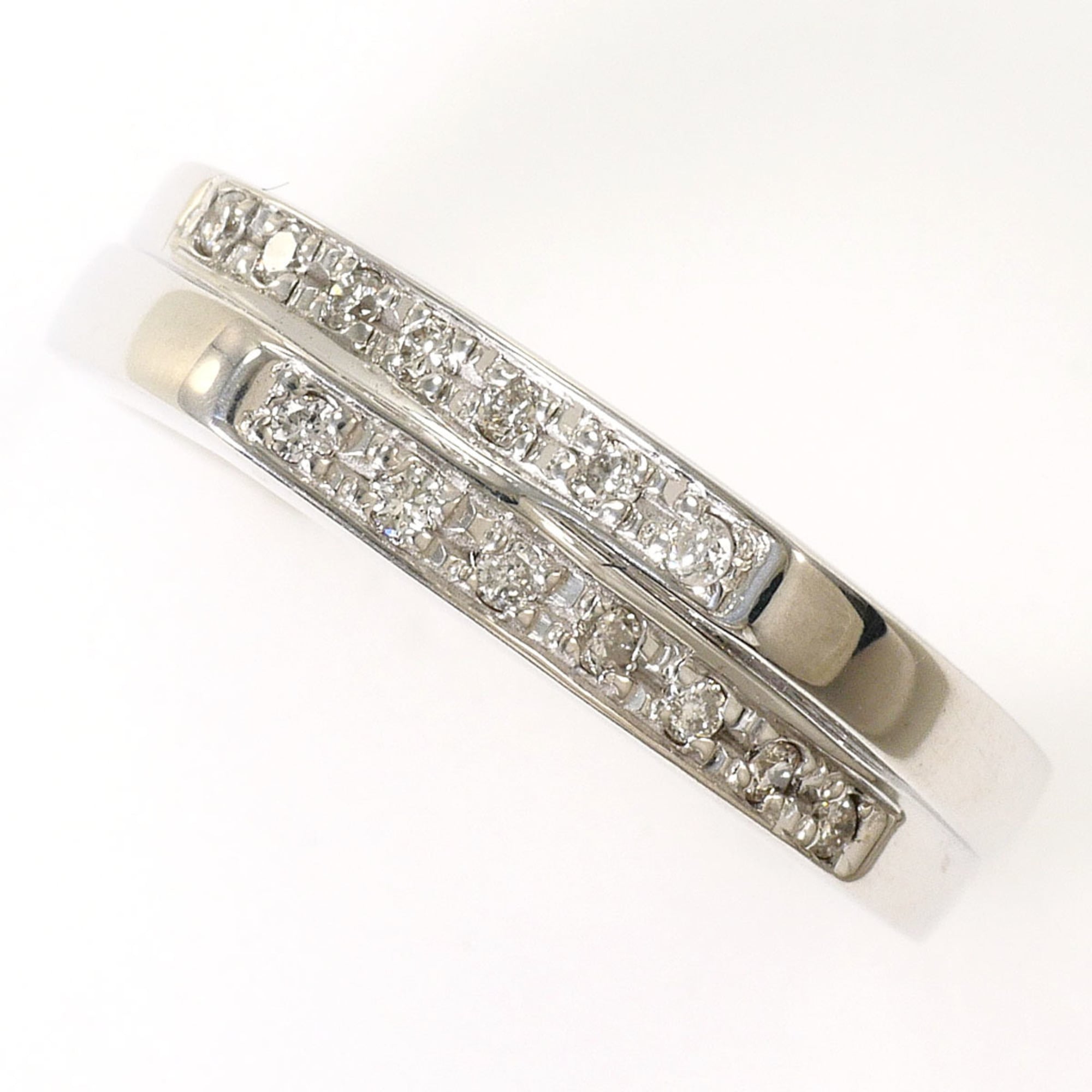 Unbranded White Gold White Gold (18K) Band Ring (Pre-Owned)