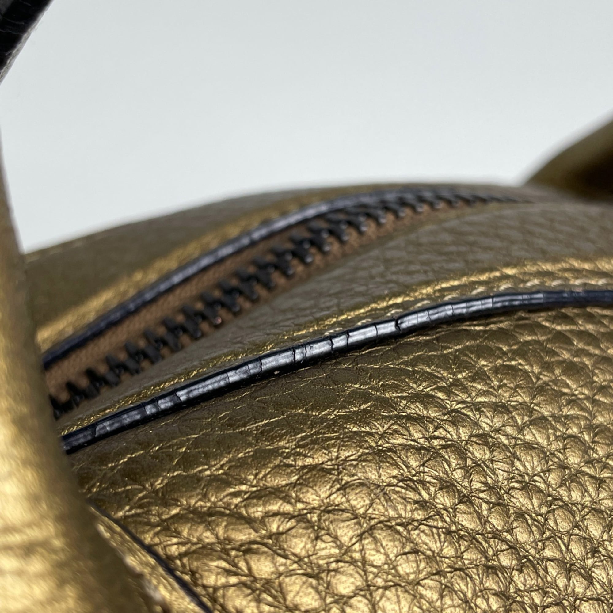 Loewe Gold Leather Handbag Shoulder Bag (Pre-Owned)