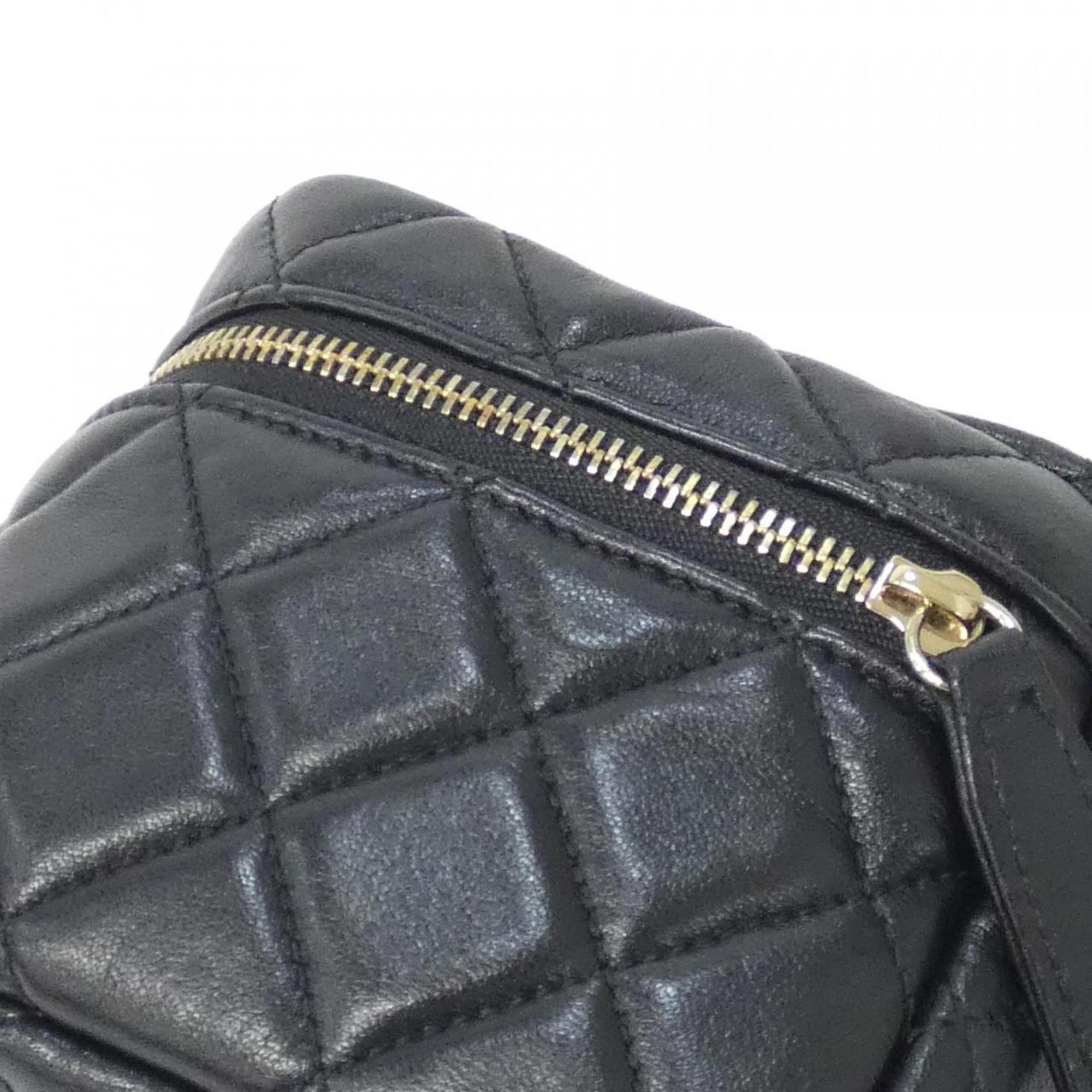 Chanel Black Leather Handbag Pouch (Pre-Owned)