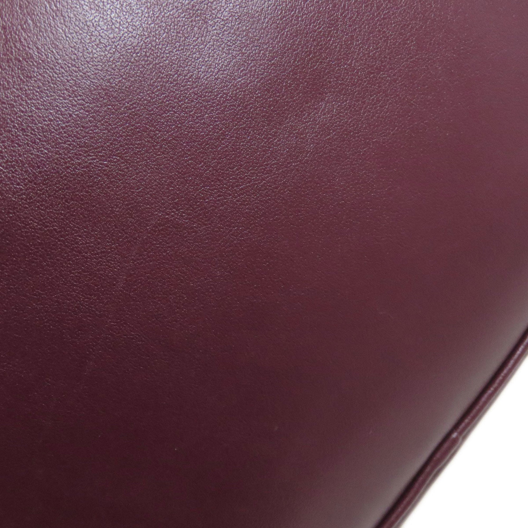 Salvatore Ferragamo Bordeaux Leather Shoulder Bag (Pre-Owned)