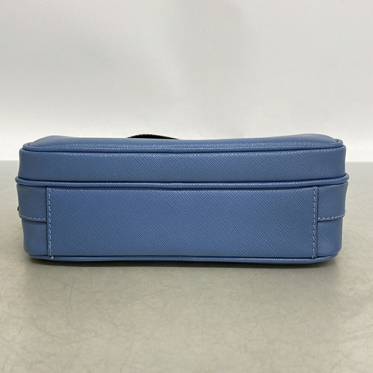 Prada Blue Leather Shoulder Bag (Pre-Owned)