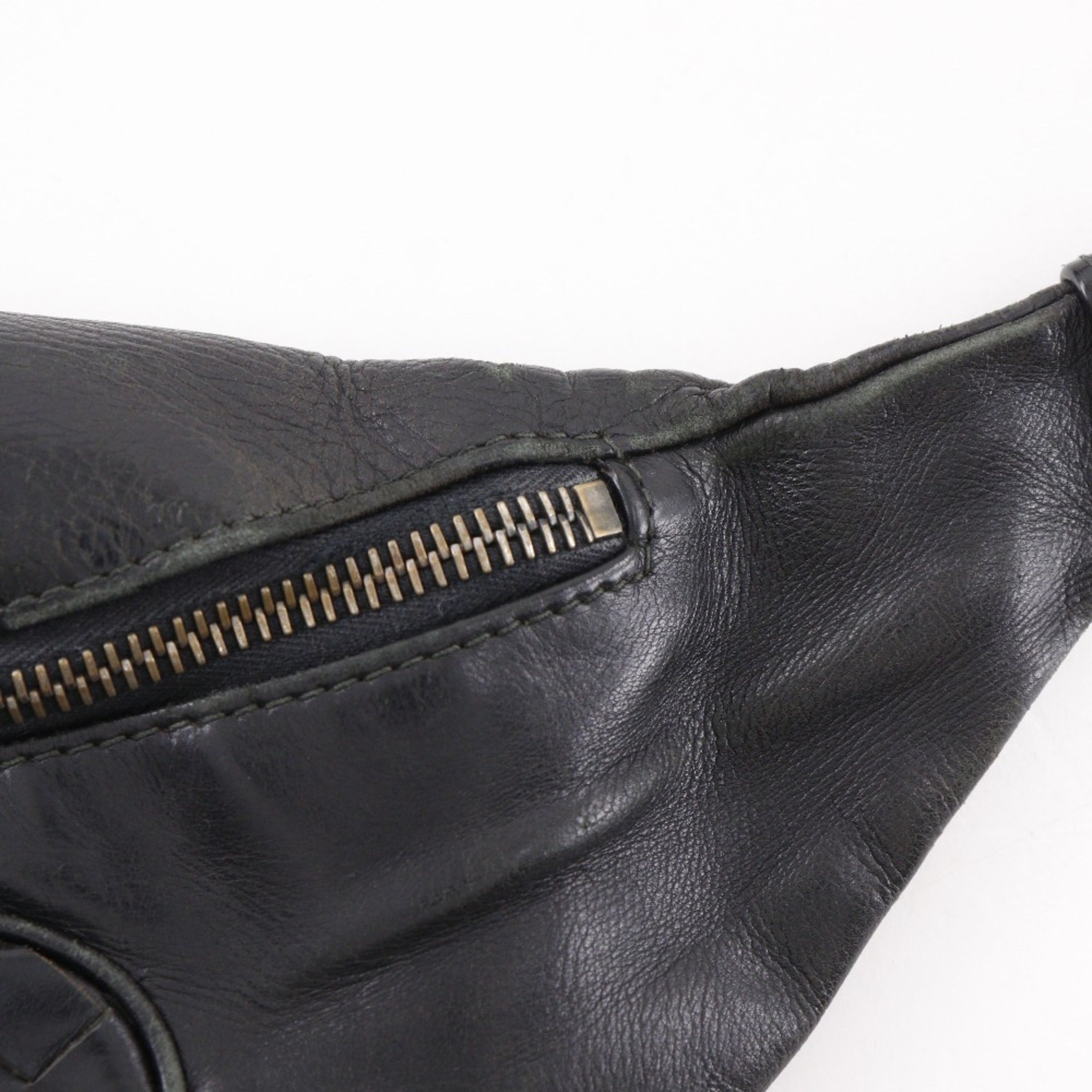 Bottega Veneta Black Leather Shoulder Bag Sling Bag (Pre-Owned)