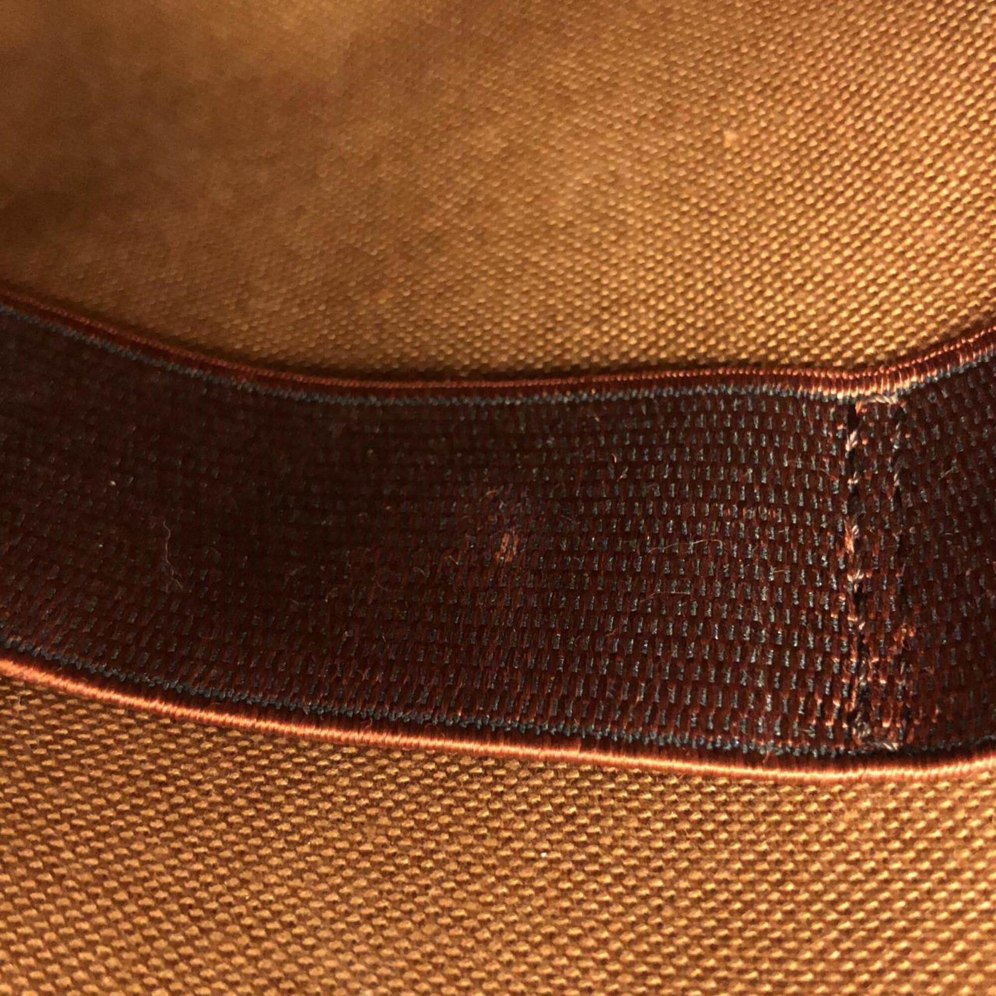 Louis Vuitton Marron Coated Canvas Shoulder Bag (Pre-Owned)