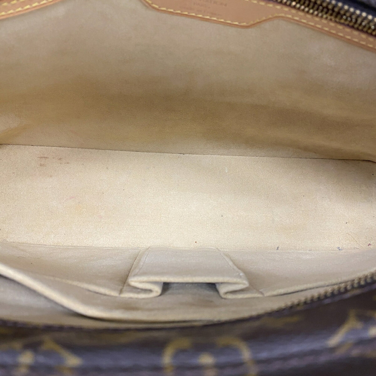 Louis Vuitton Brown Tote Bag (Pre-Owned)