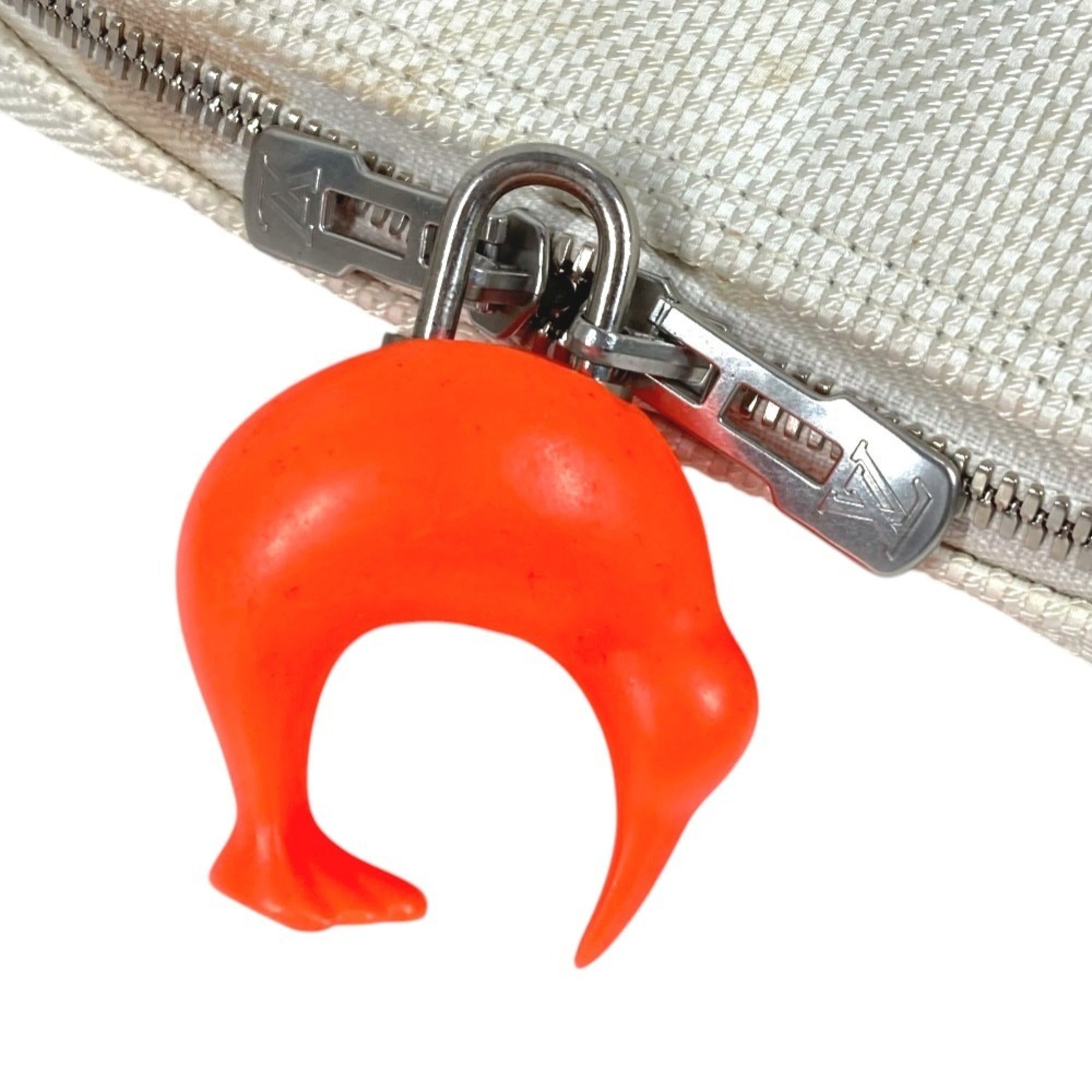 Louis Vuitton Orange White Damier Geant Pochette Shoulder Bag (Pre-Owned)