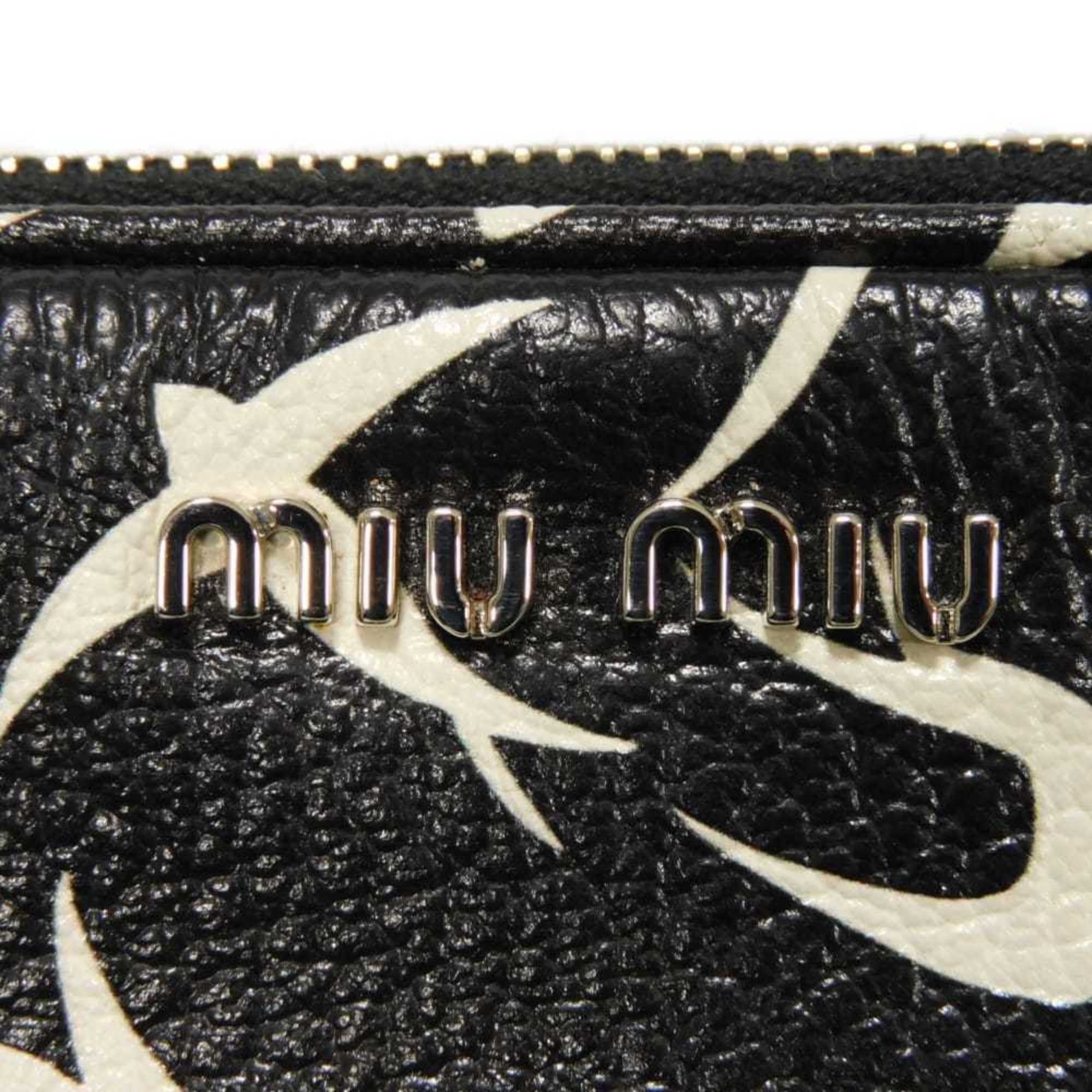 Miu Miu Black Leather Pochette Shoulder Bag (Pre-Owned)