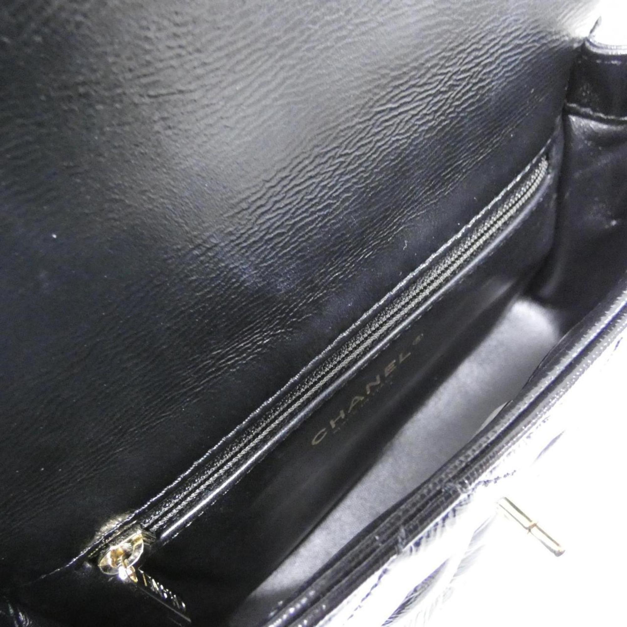 Chanel Black Leather Handbag (Pre-Owned)