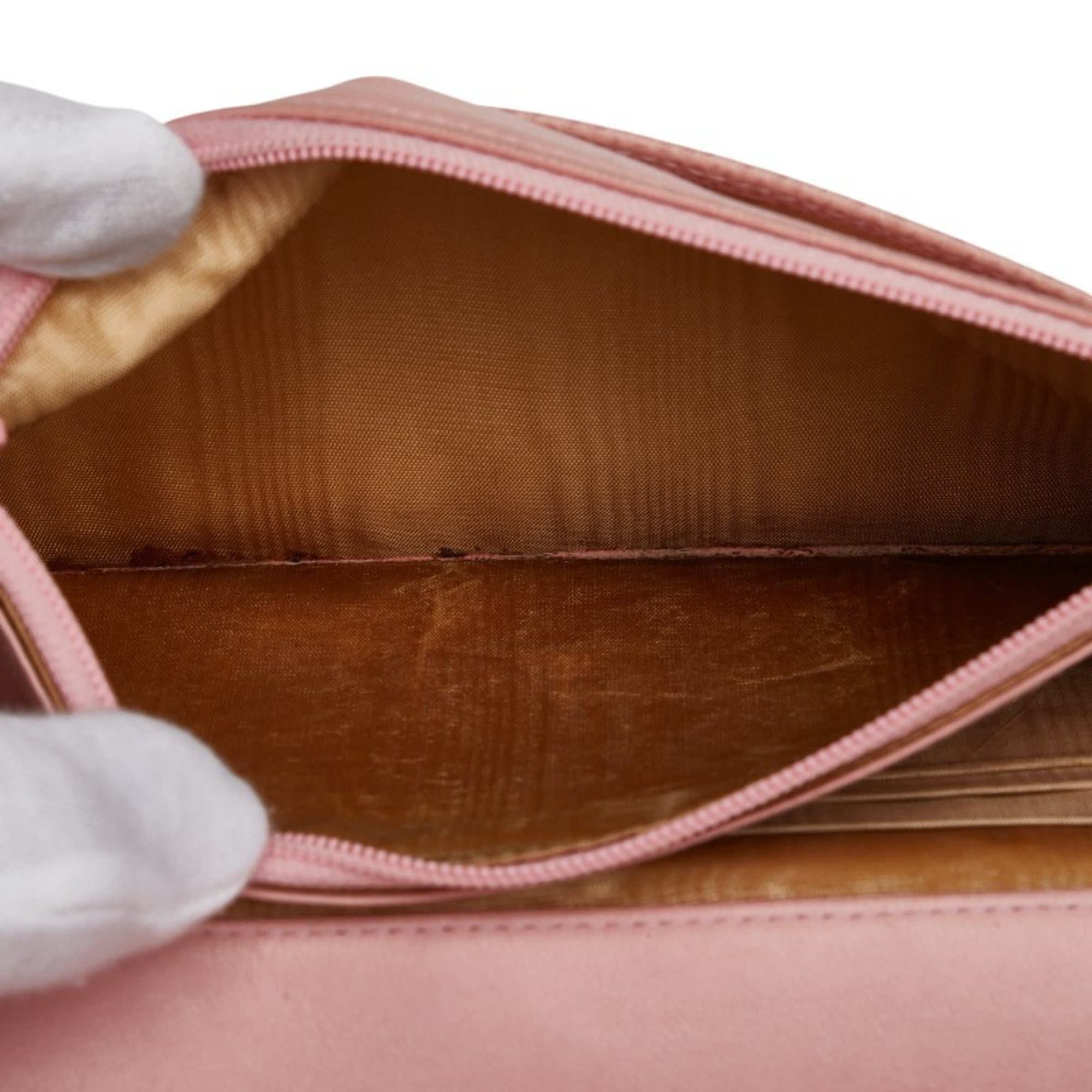 Chanel Pink Grained Calfskin Shoulder Bag (Pre-Owned)