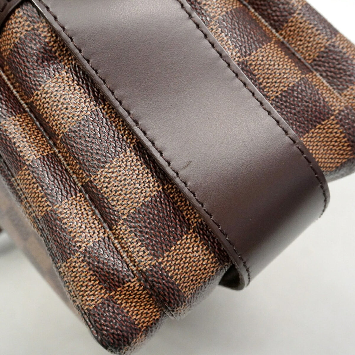 Louis Vuitton Ebene Shoulder Bag (Pre-Owned)