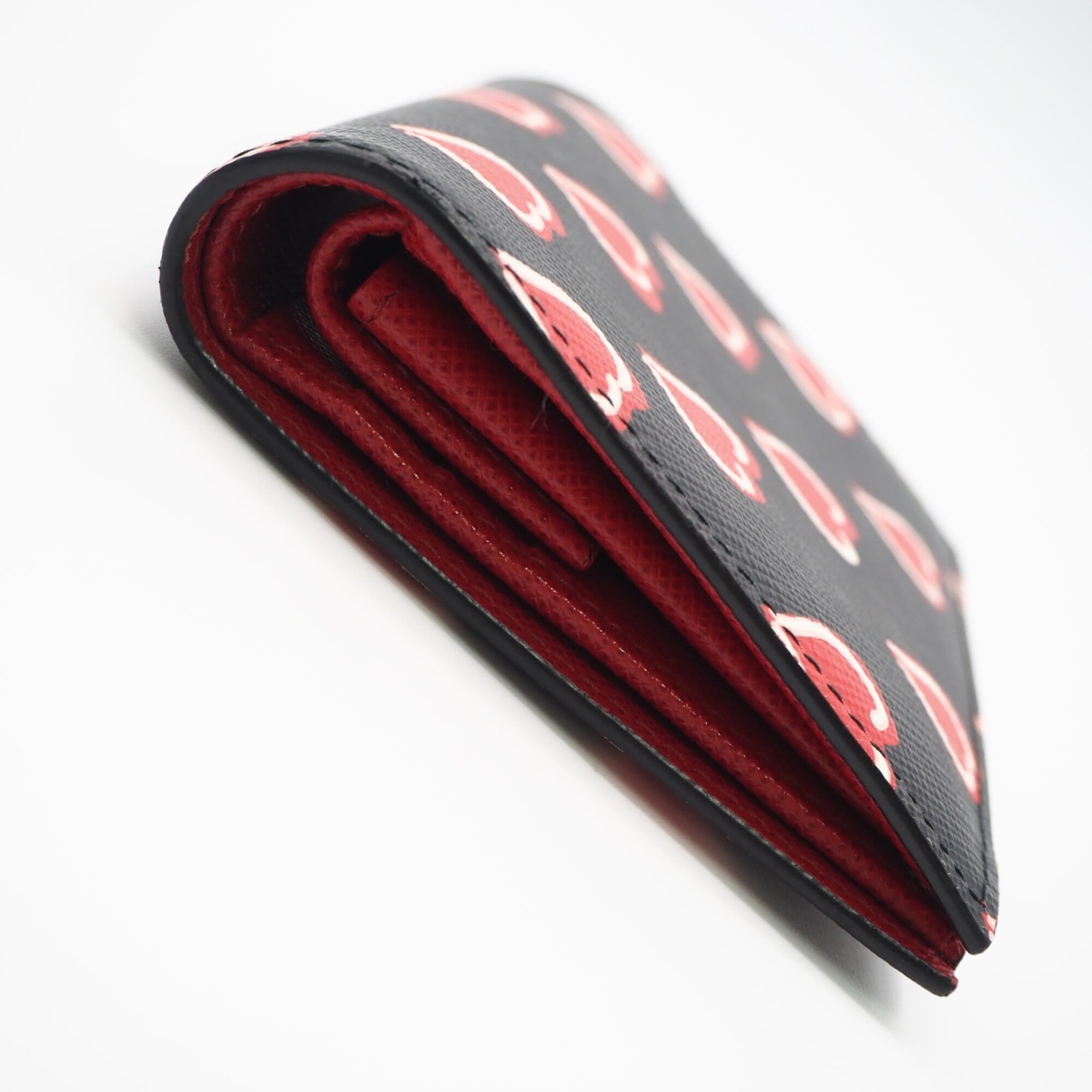 Prada Saffiano Black Red Color Saffiano Wallet (Bi-Fold) (Pre-Owned)
