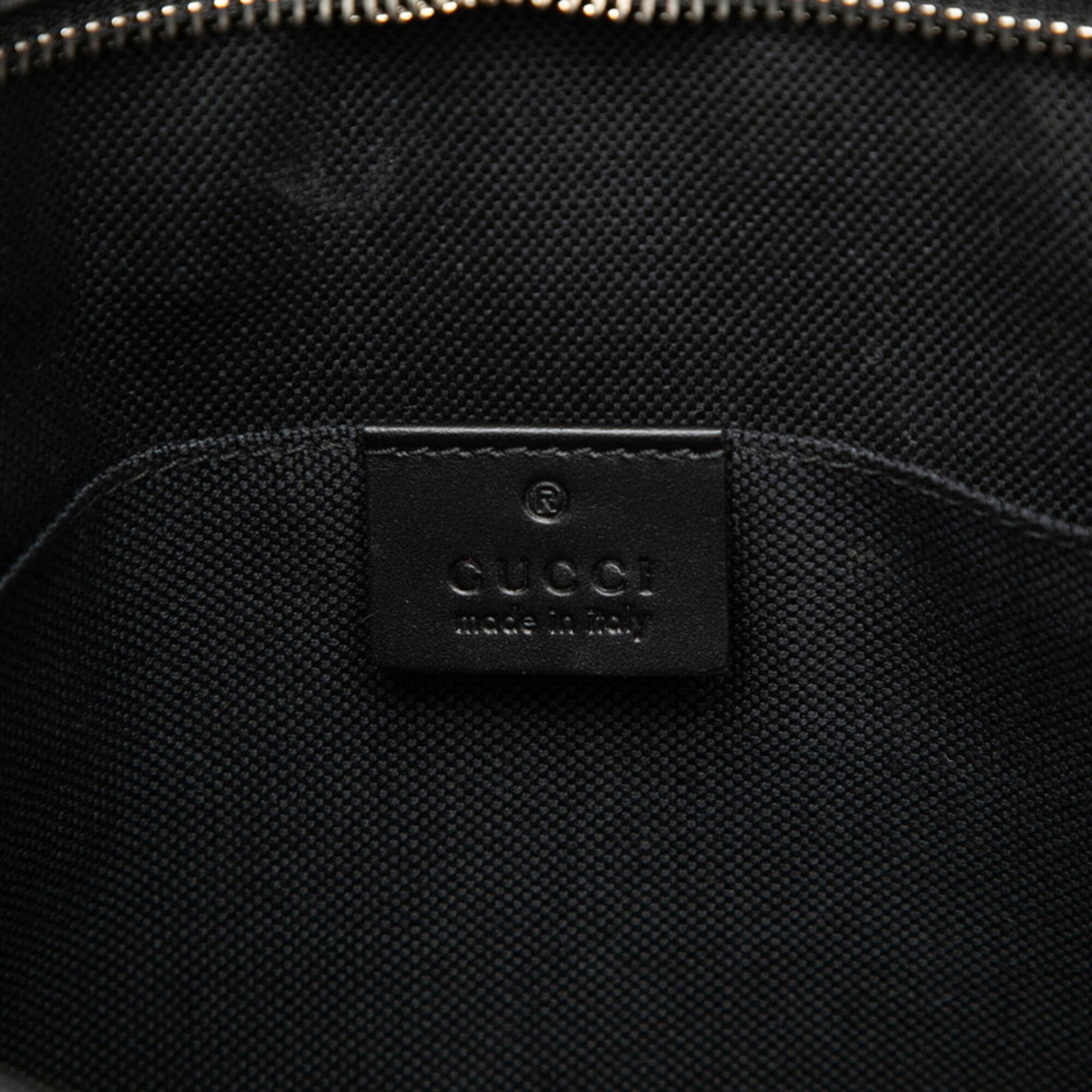 Gucci Black Pvc Leather Clutch Bag (Pre-Owned)