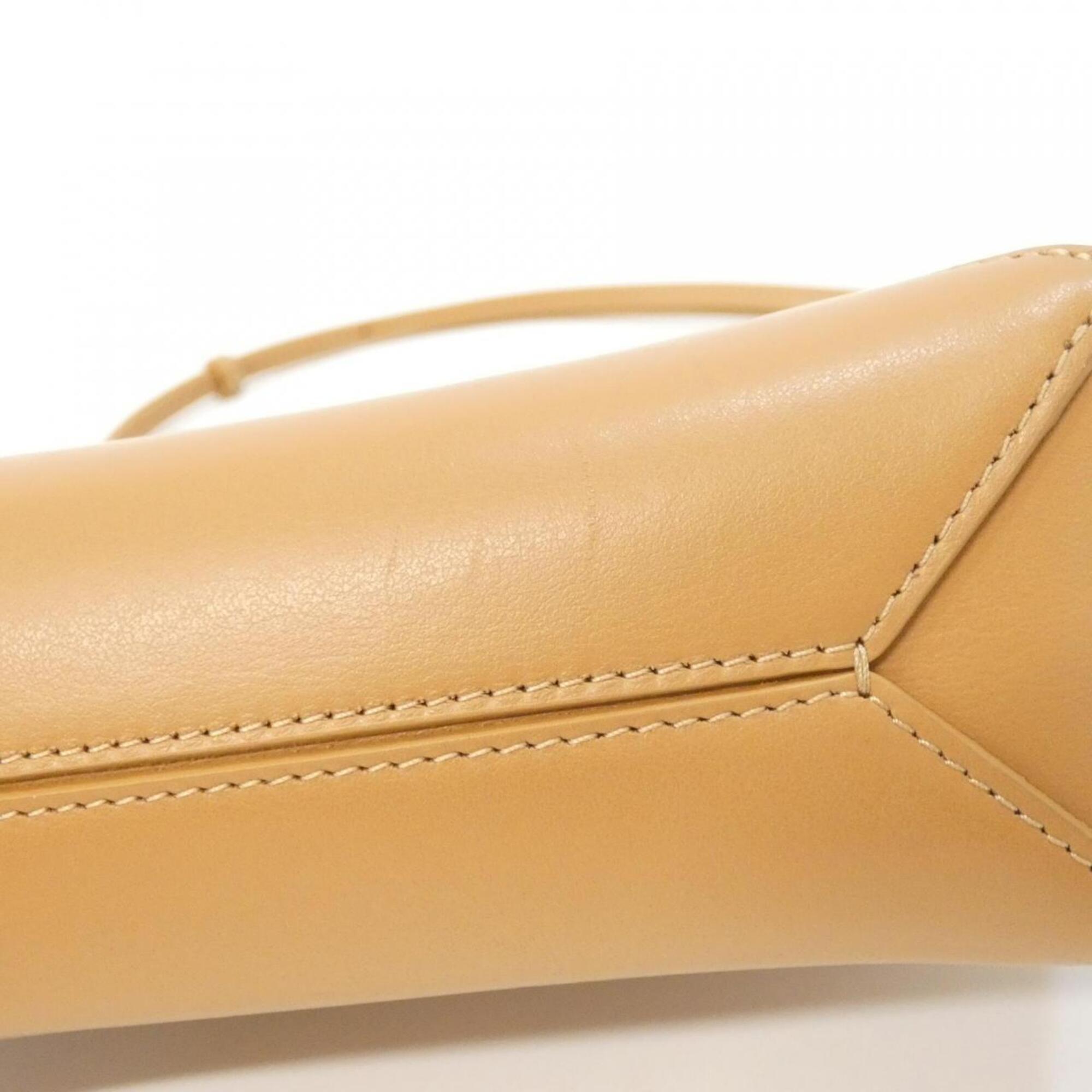 Loewe Beige Leather Handbag Pouch Shoulder Bag (Pre-Owned)