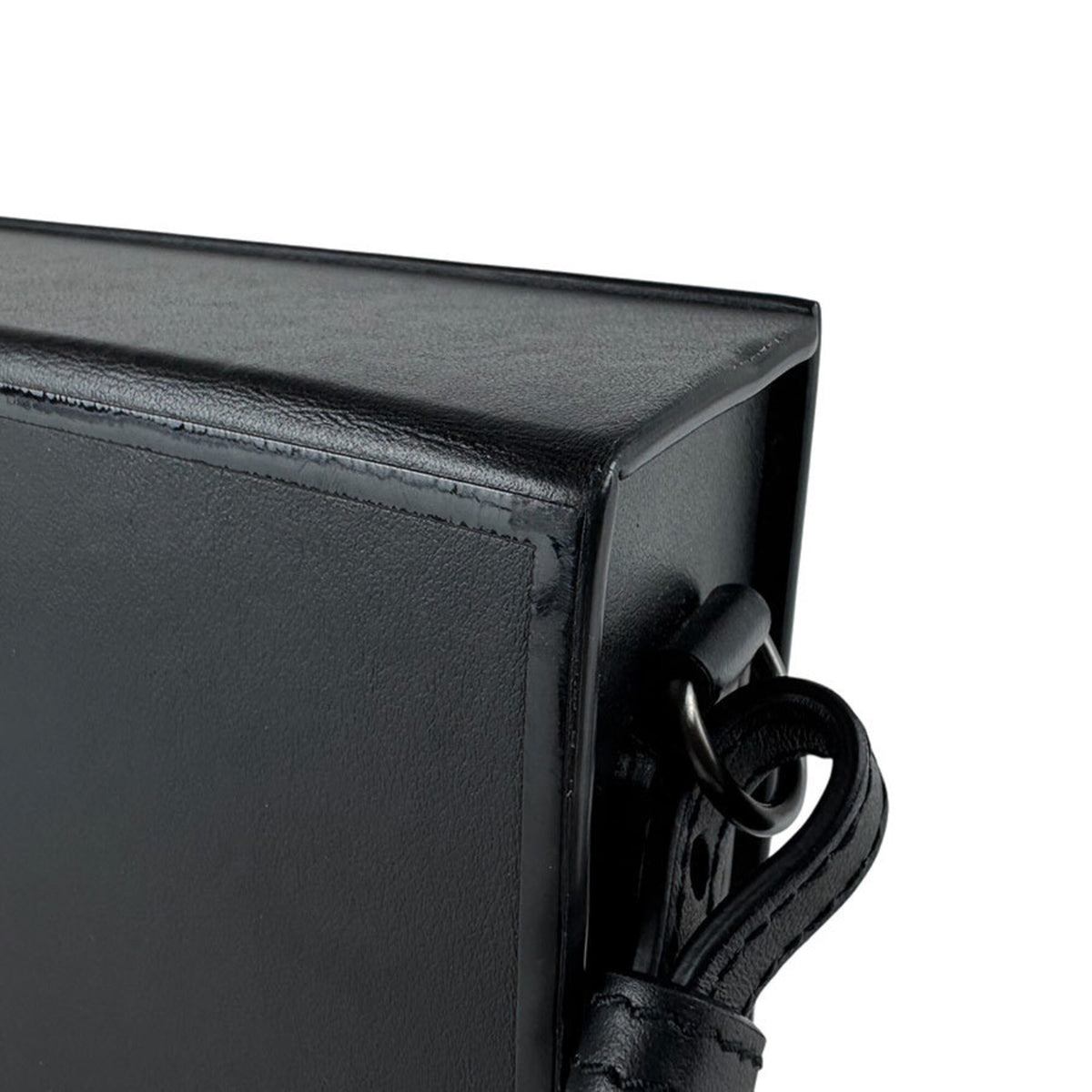Fendi Black Leather Shoulder Bag (Pre-Owned)