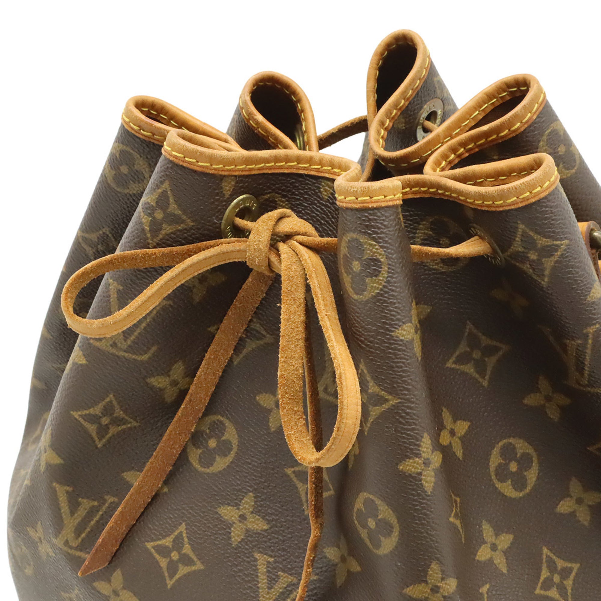 Louis Vuitton Brown Monogram Canvas Shoulder Bag (Pre-Owned)