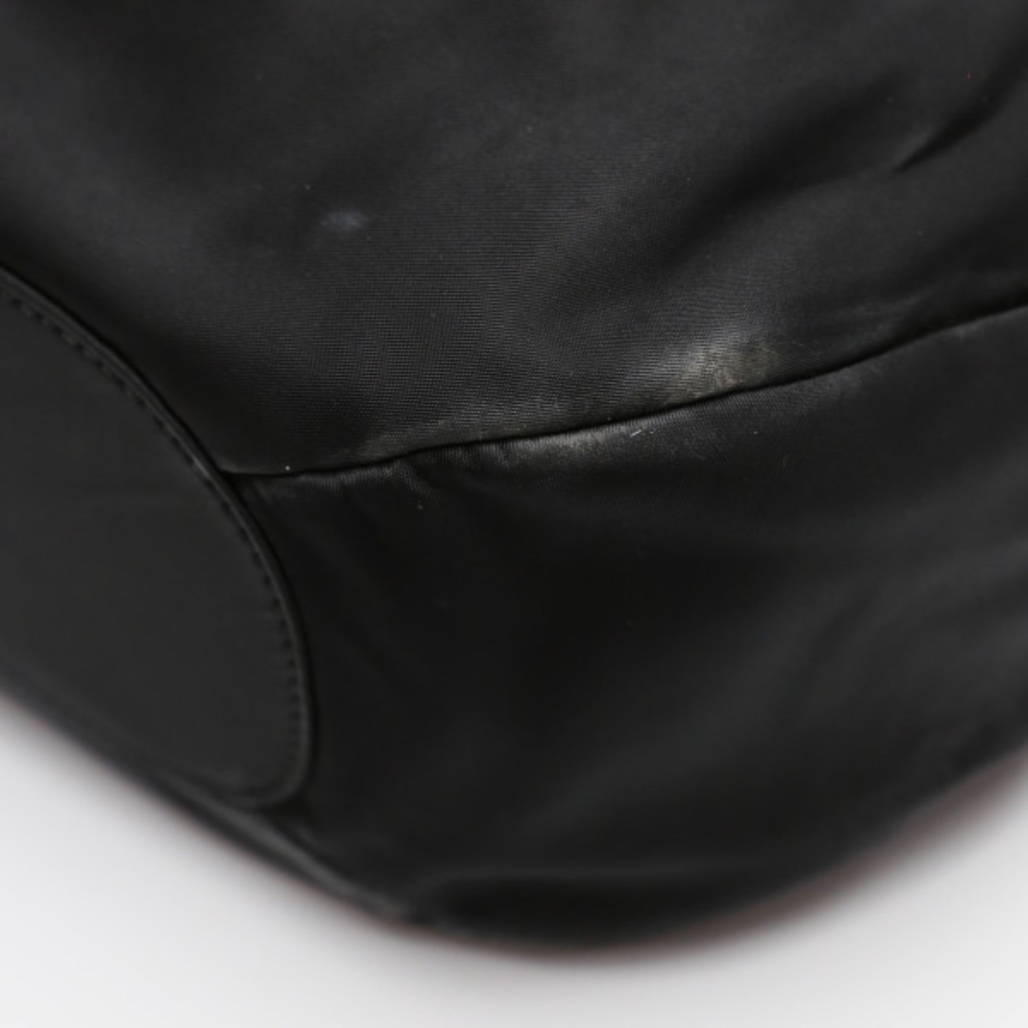 Kate Spade Black Nylon Handbag (Pre-Owned)
