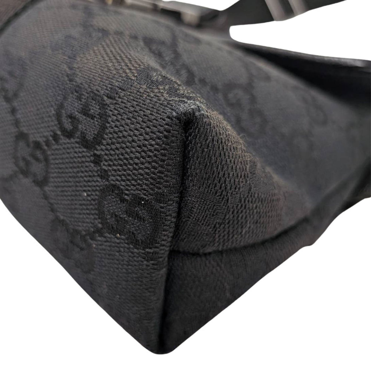 Gucci Black Gg Canvas Handbag Sling Bag (Pre-Owned)