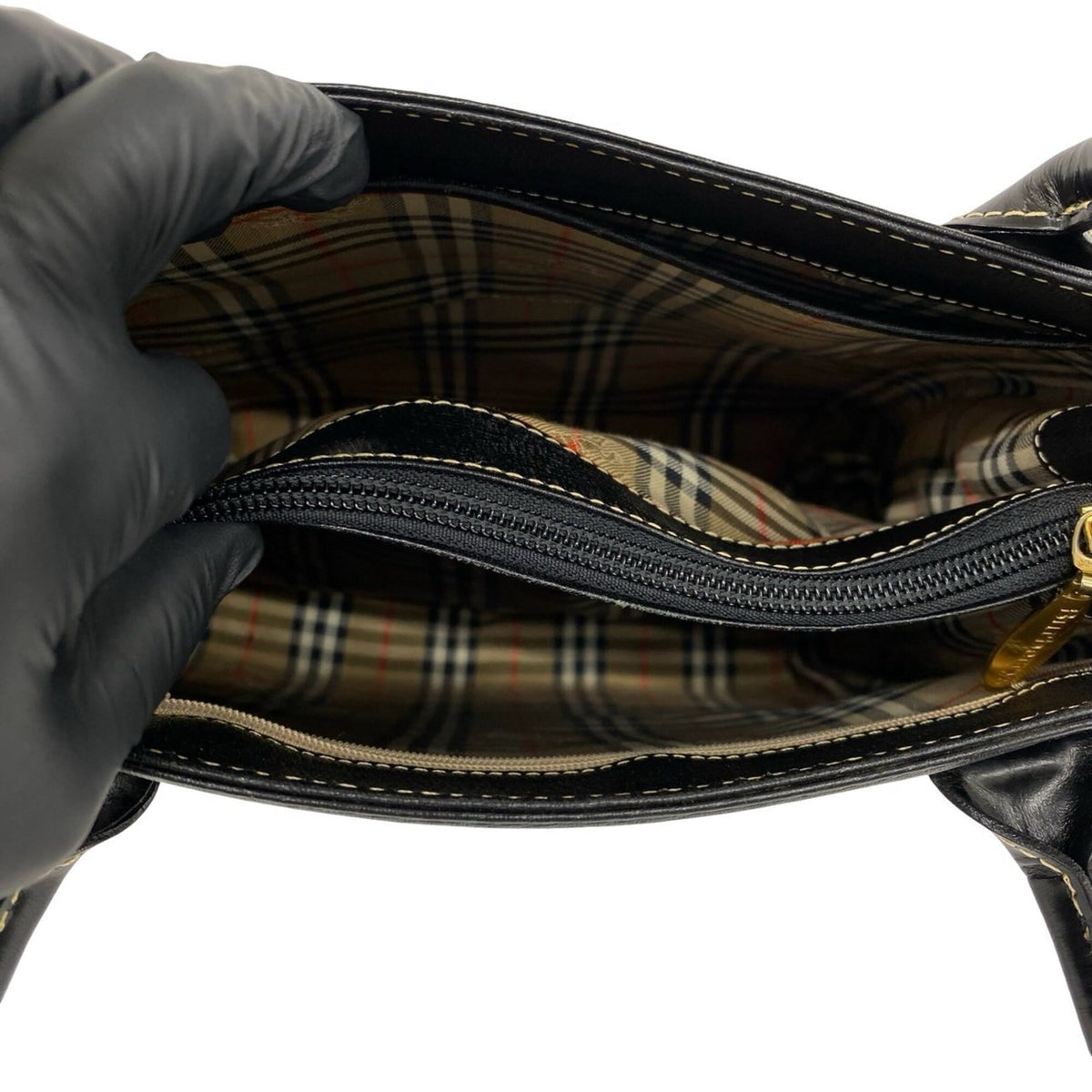 Burberry Black Leather Handbag Tote Bag (Pre-Owned)