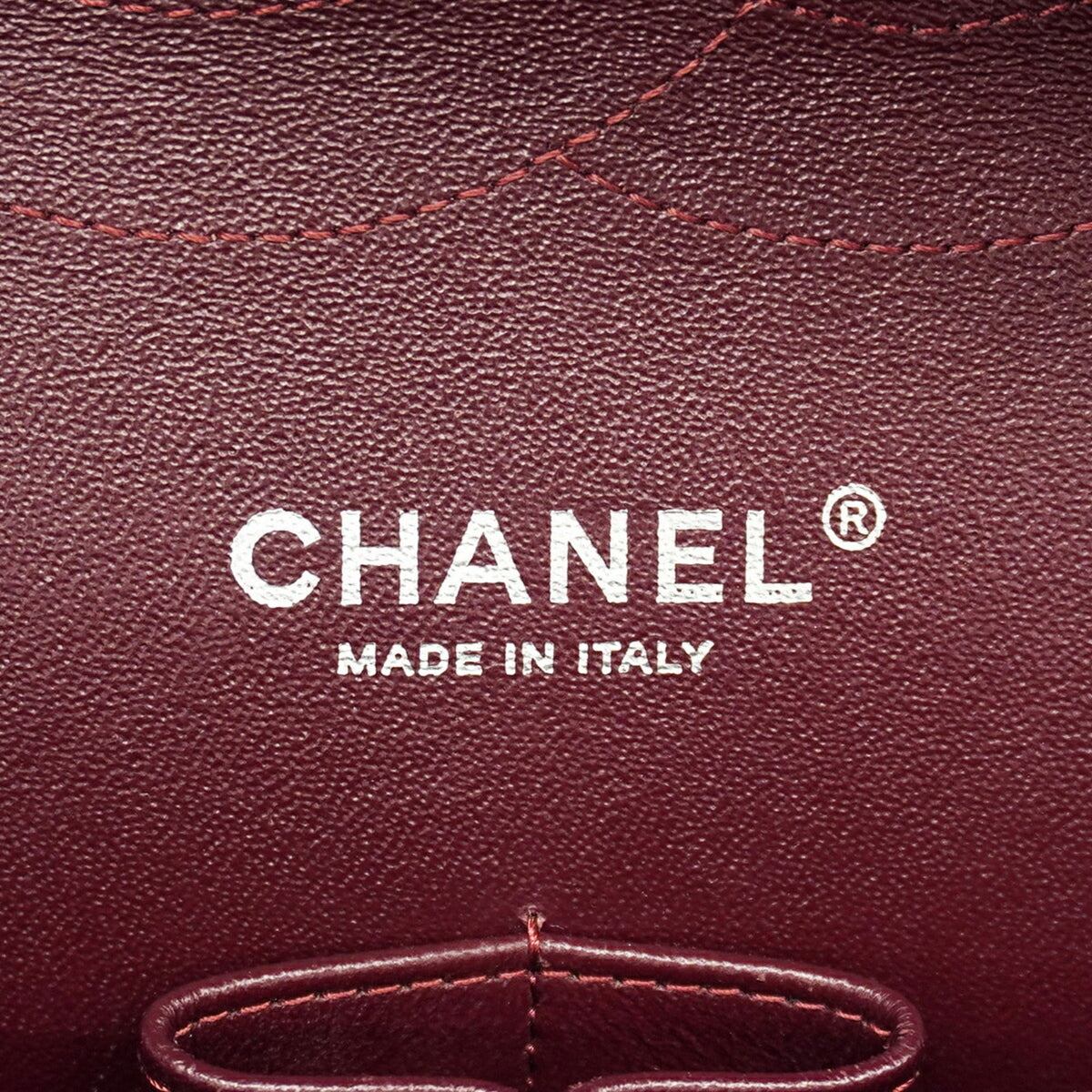 Chanel Black Grained Calfskin Shoulder Bag (Pre-Owned)