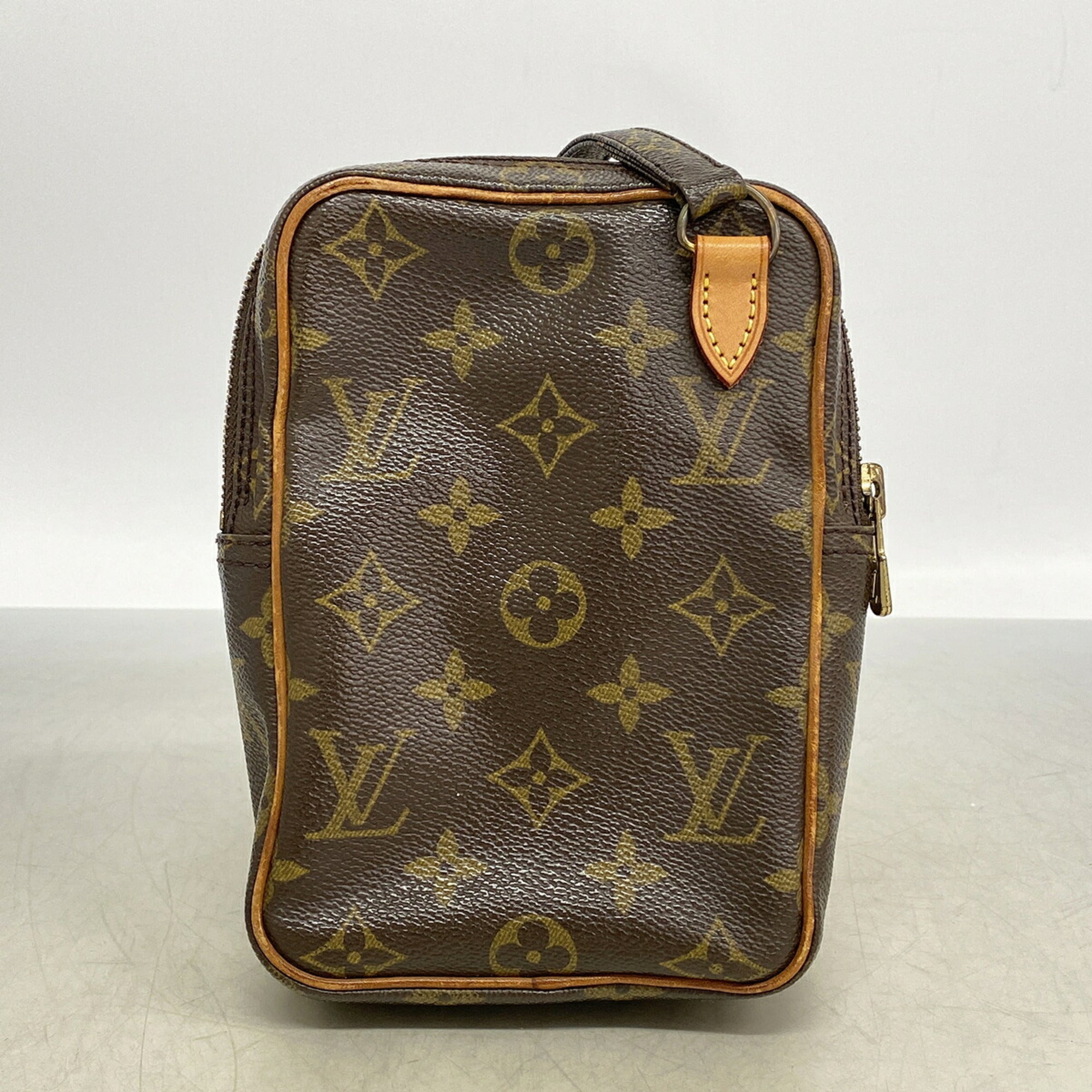 Louis Vuitton Brown Shoulder Bag (Pre-Owned)