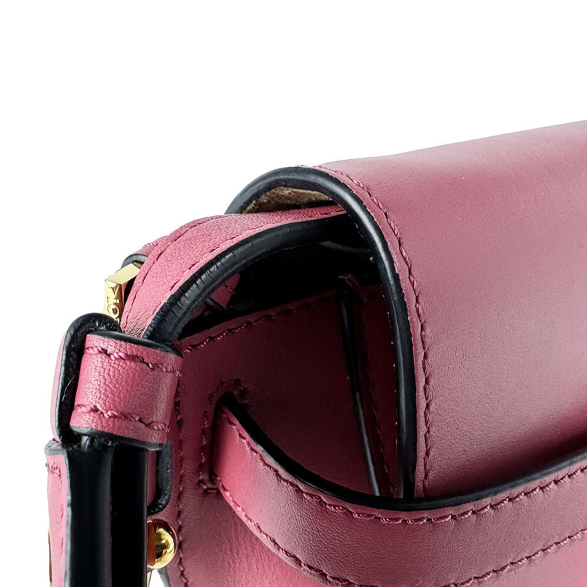 Loewe Pink Leather Shoulder Bag (Pre-Owned)