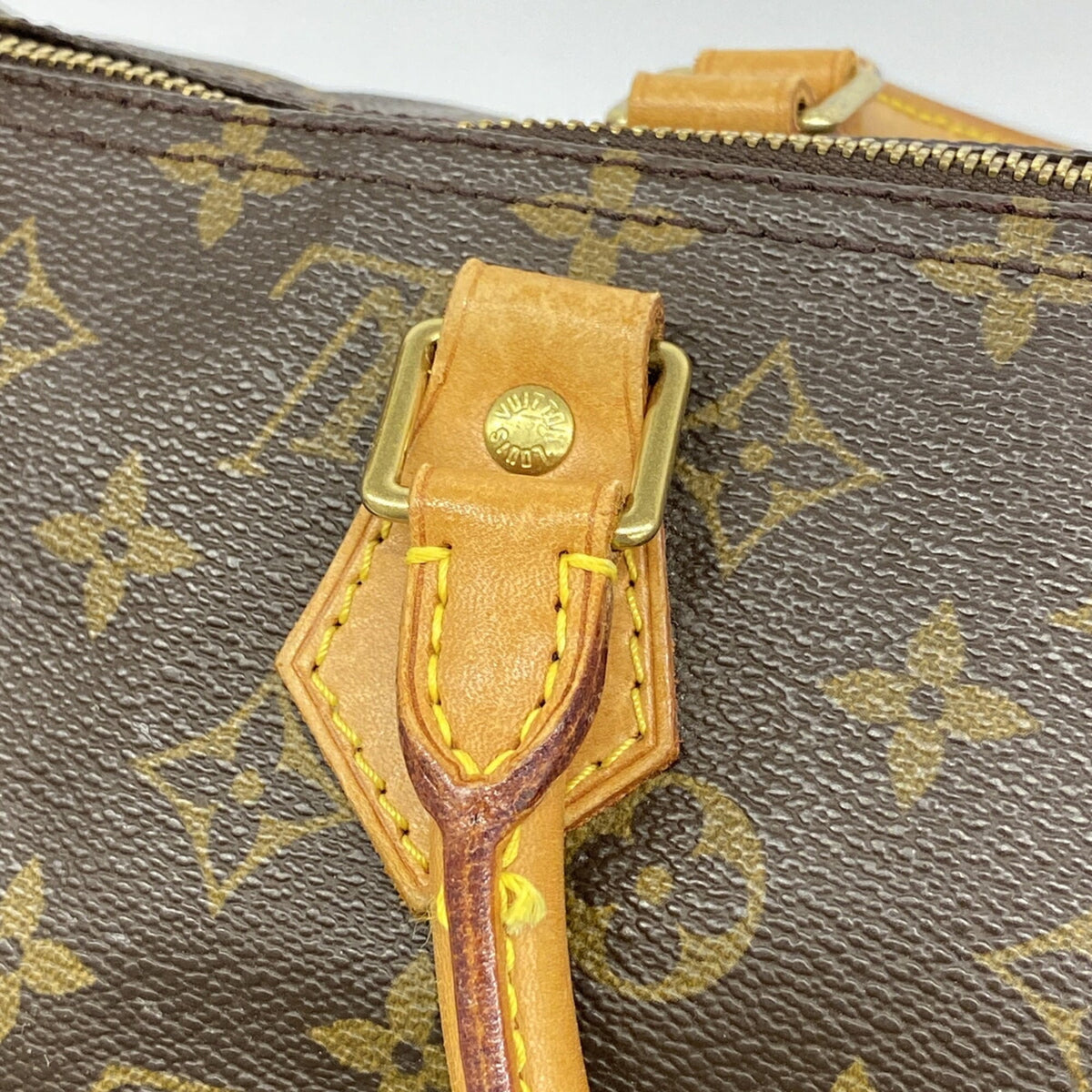Louis Vuitton Brown Handbag (Pre-Owned)