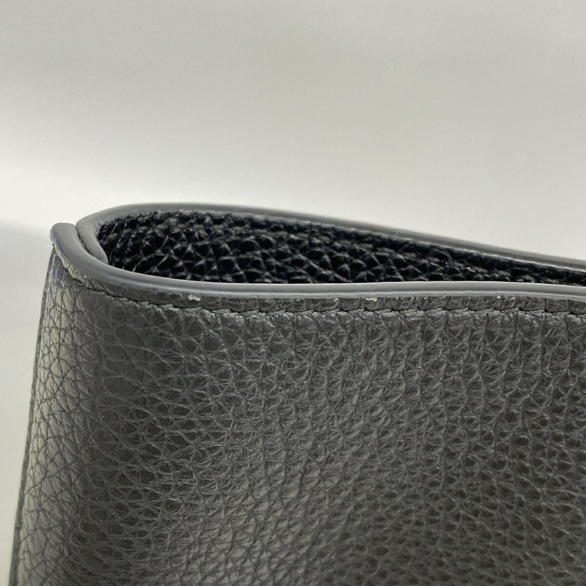 Salvatore Ferragamo Black Leather Tote Bag (Pre-Owned)