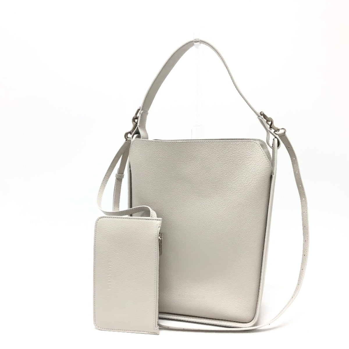 Balenciaga White Leather Shoulder Bag (Pre-Owned)