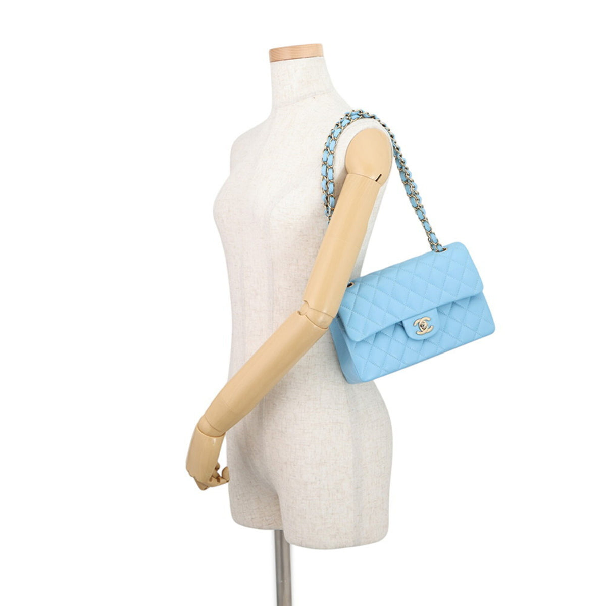 Chanel Sky Blue Grained Calfskin Handbag Shoulder Bag (Pre-Owned)