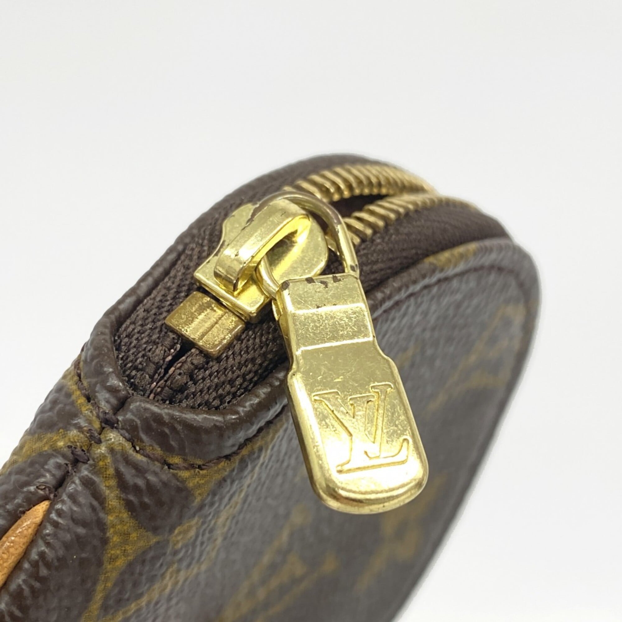 Louis Vuitton Brown Coin Purse/Coin Case (Pre-Owned)