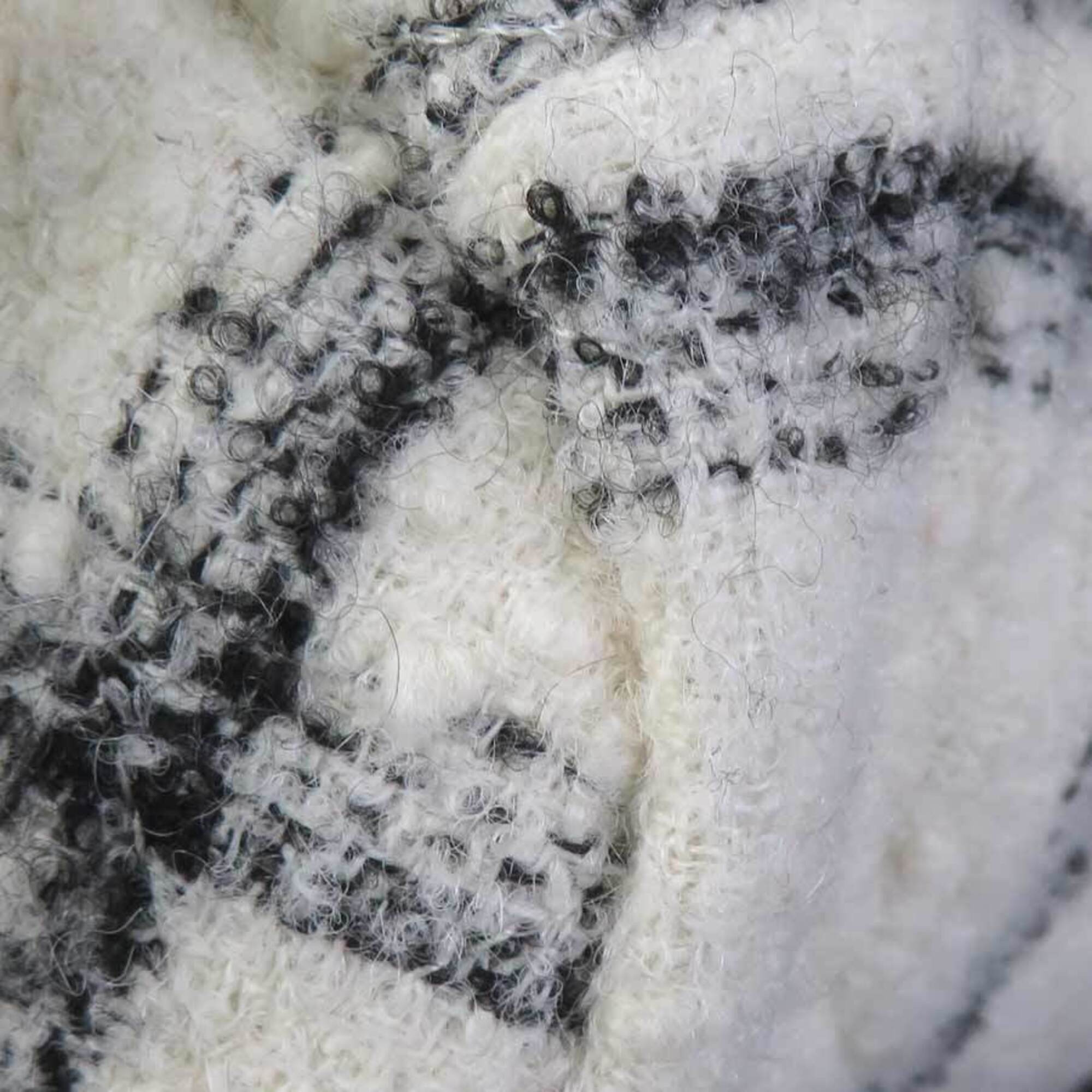 Chanel Black White Tweed Backpack (Pre-Owned)