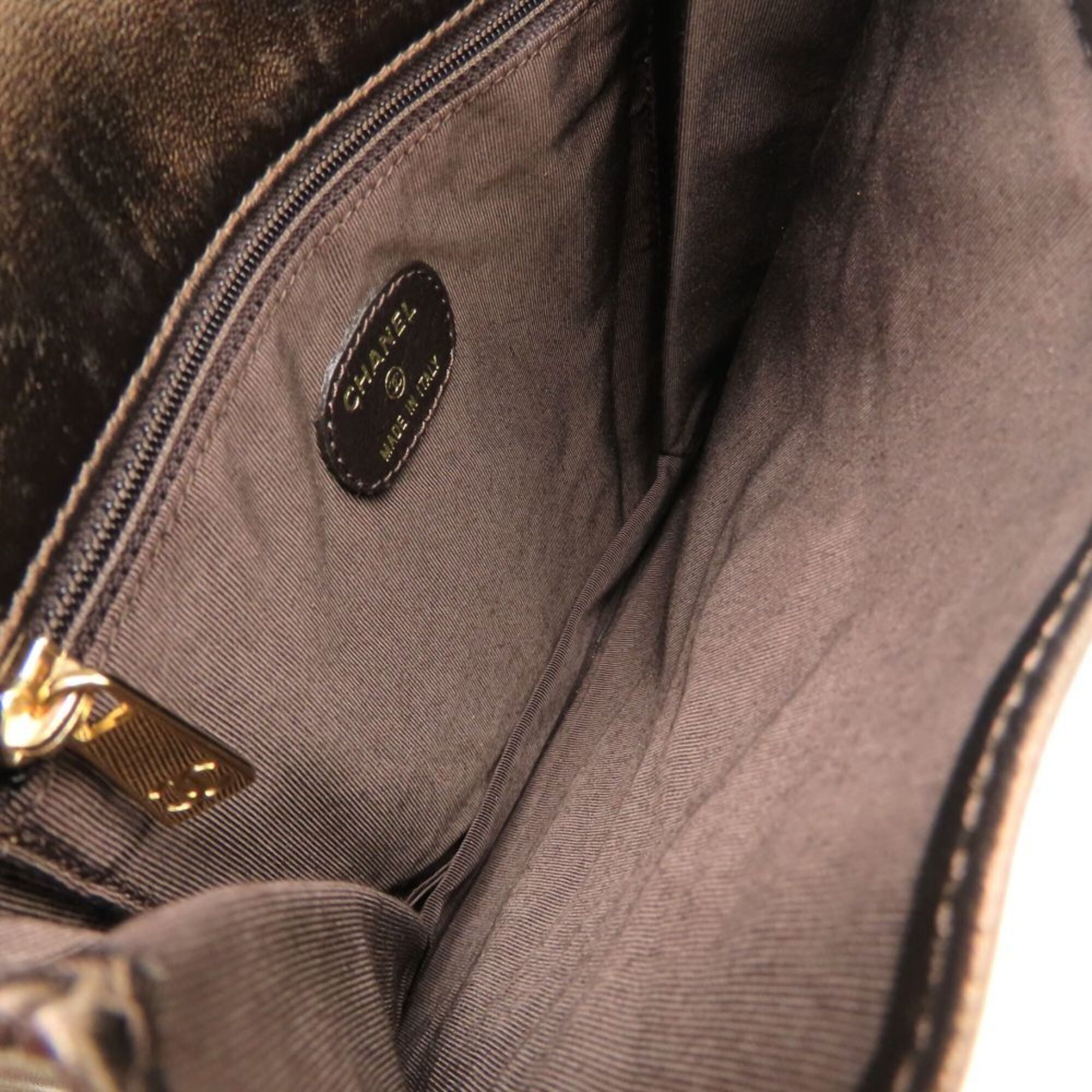 Chanel Bronze Leather Shoulder Bag (Pre-Owned)
