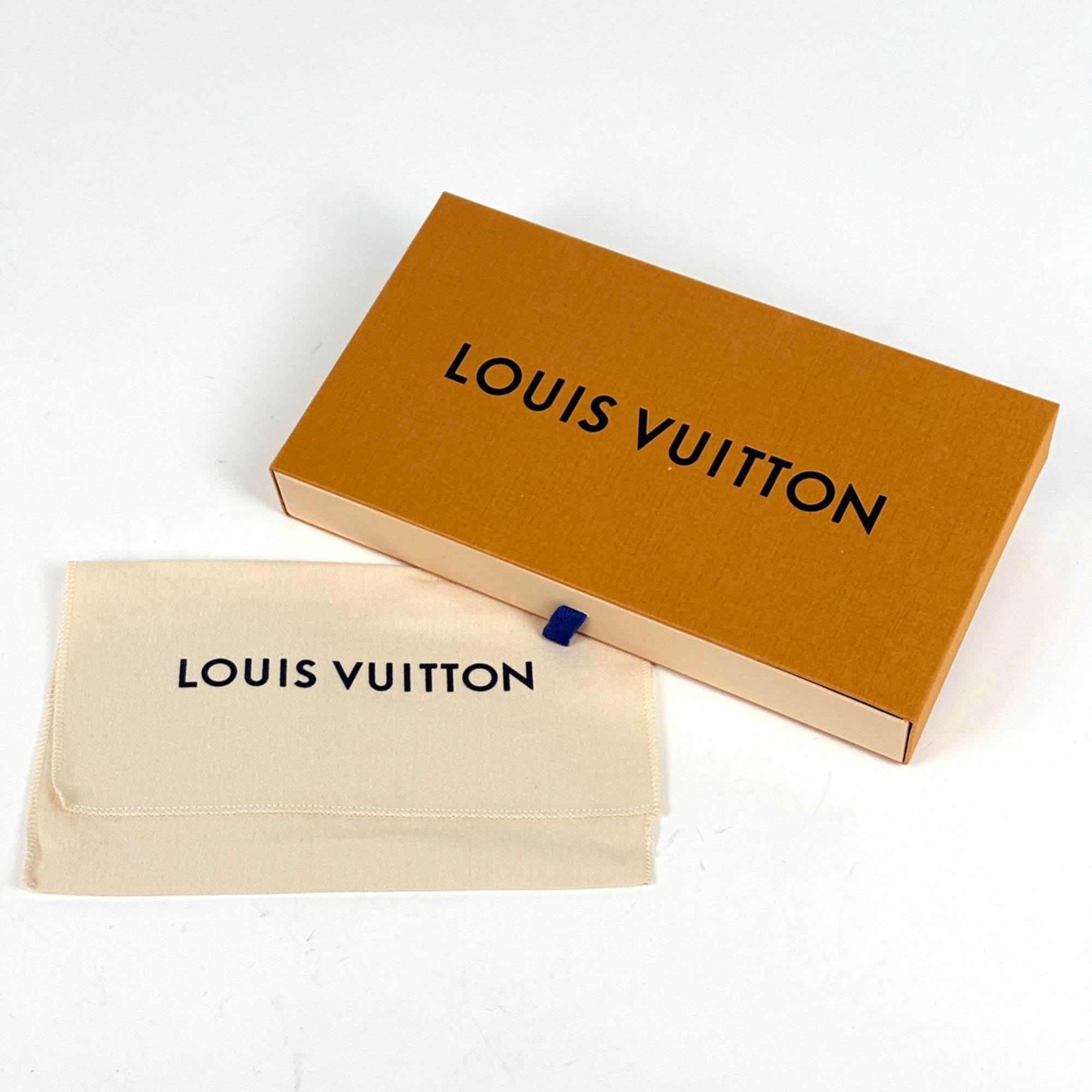 Louis Vuitton Brown Pochette Shoulder Bag (Pre-Owned)
